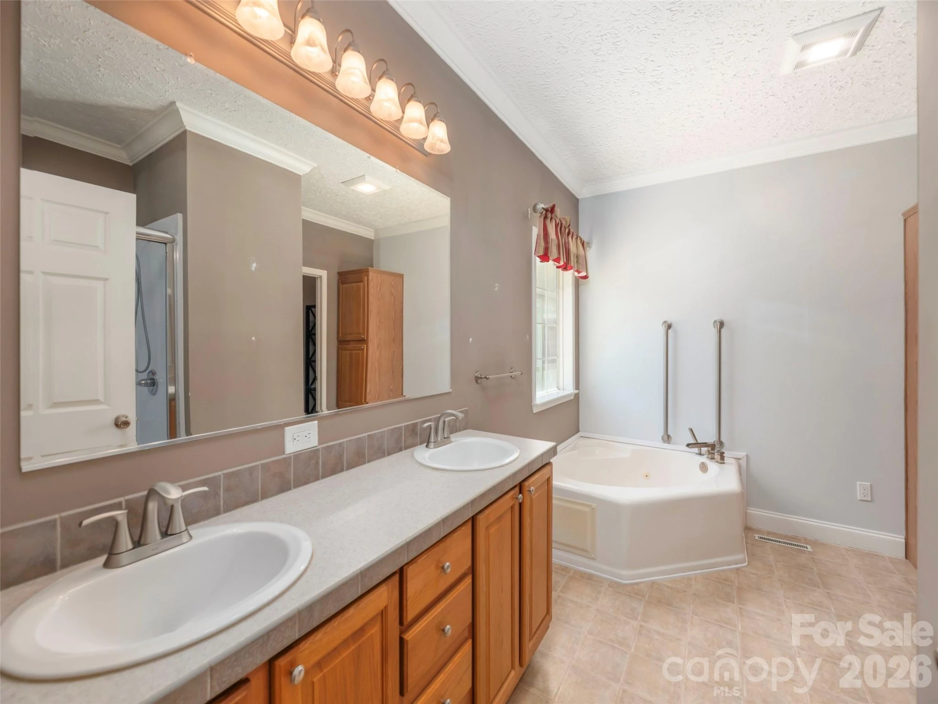 16 Chinaberry Court - Photo 18