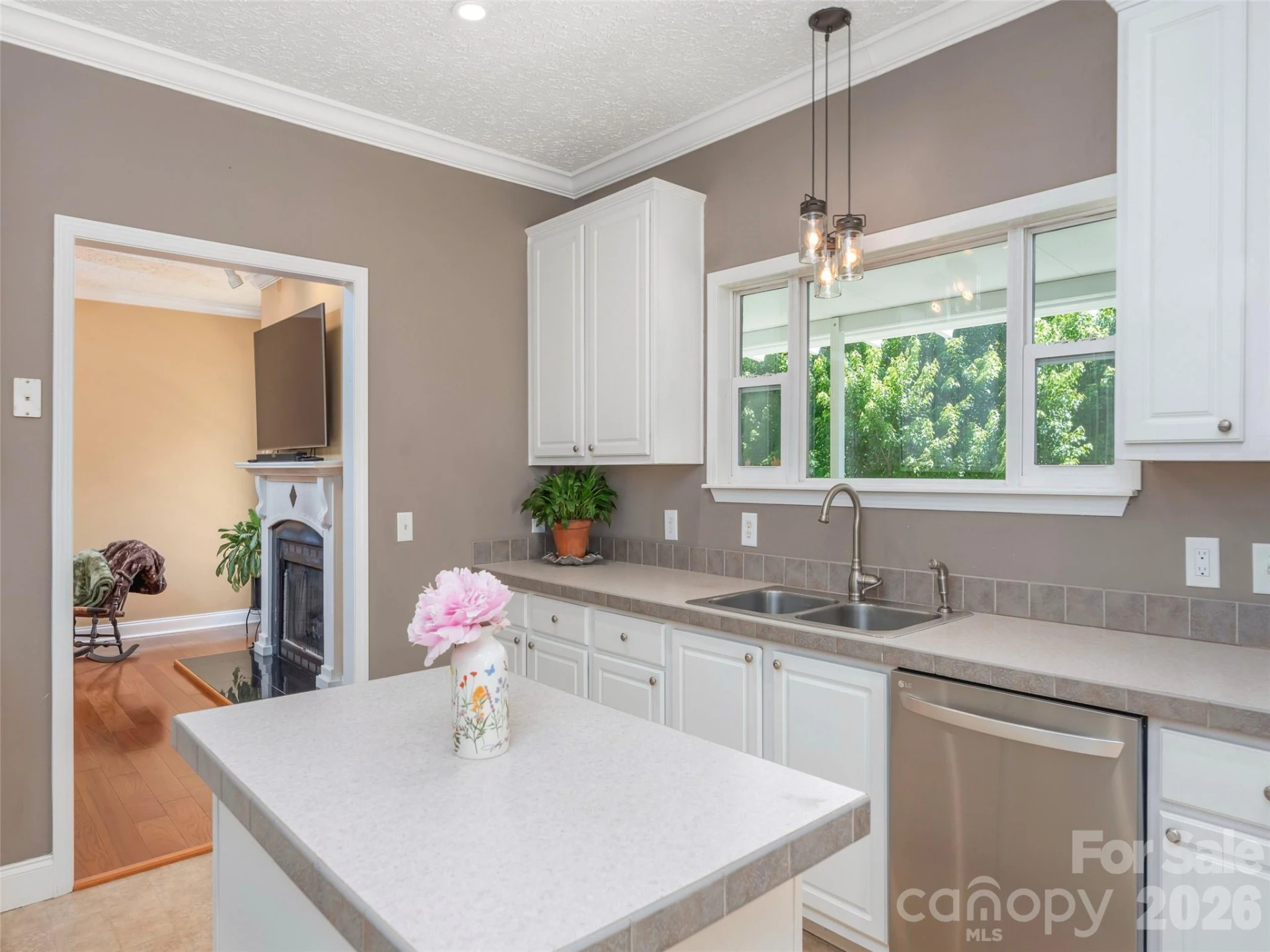 16 Chinaberry Court - Photo 9