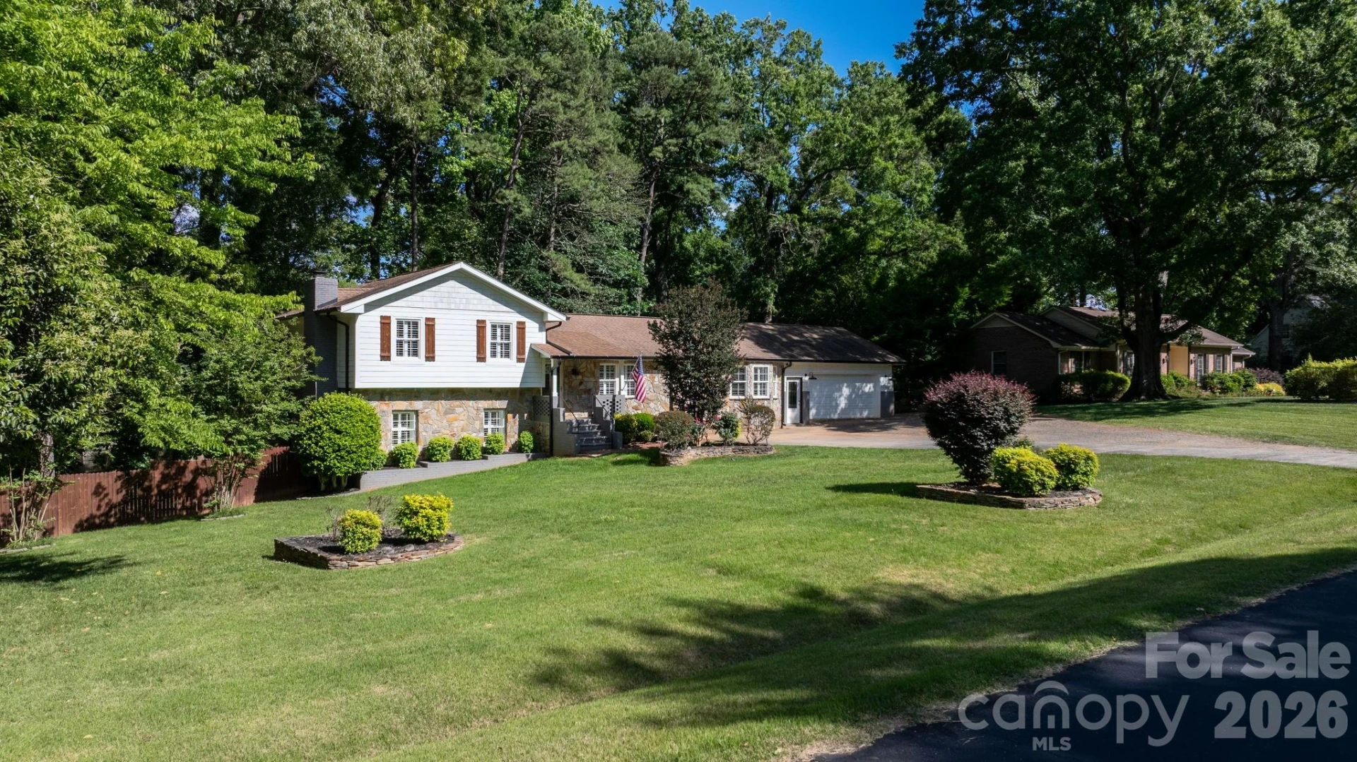 14214 Honeysuckle Ridge Drive - Photo 32