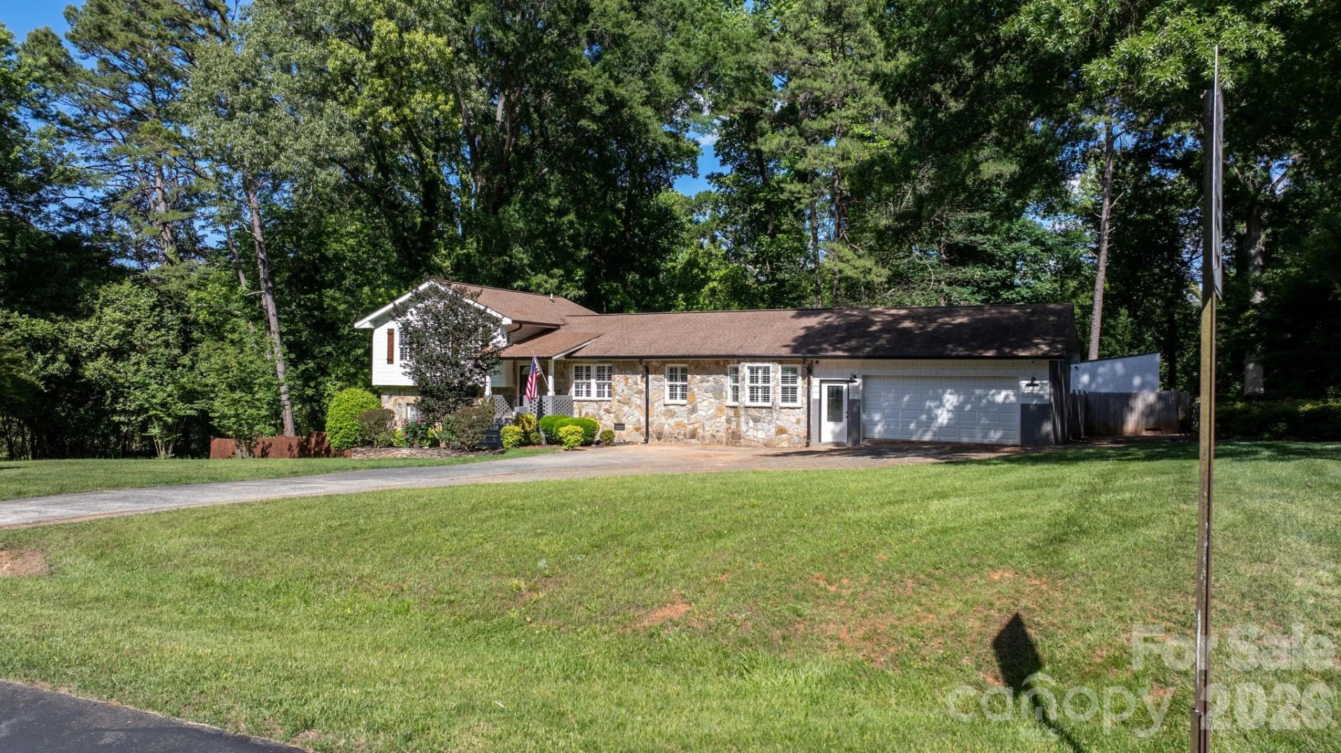 14214 Honeysuckle Ridge Drive - Photo 33