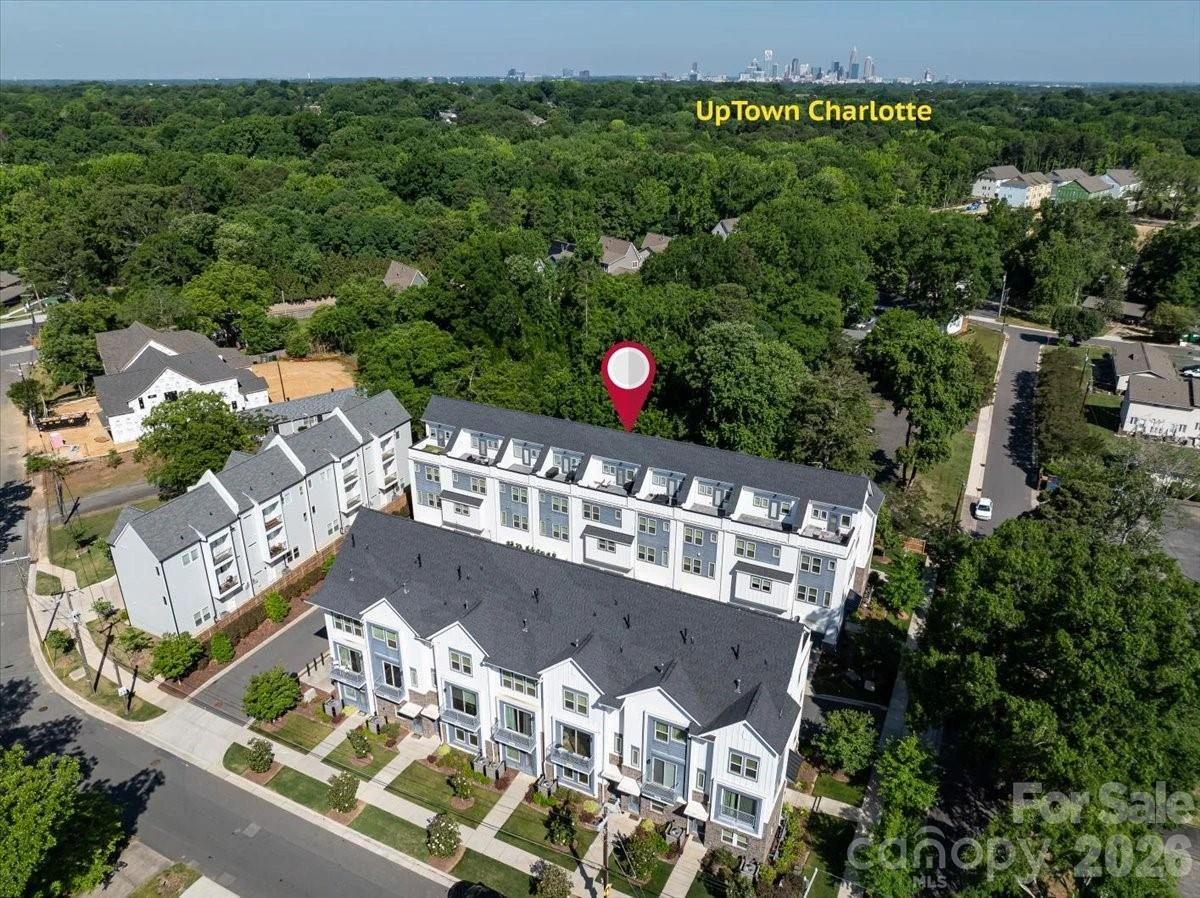 4136 Castleton Road - Photo 3