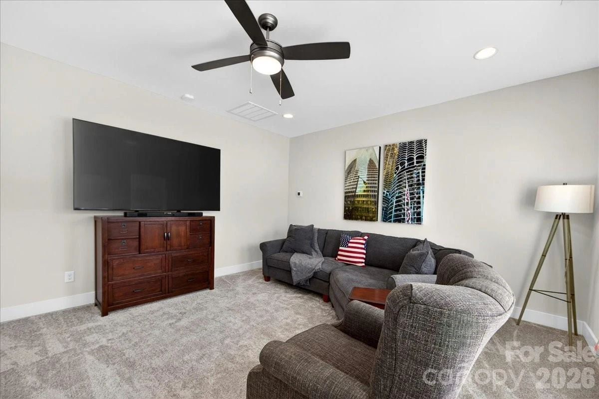 4136 Castleton Road - Photo 35