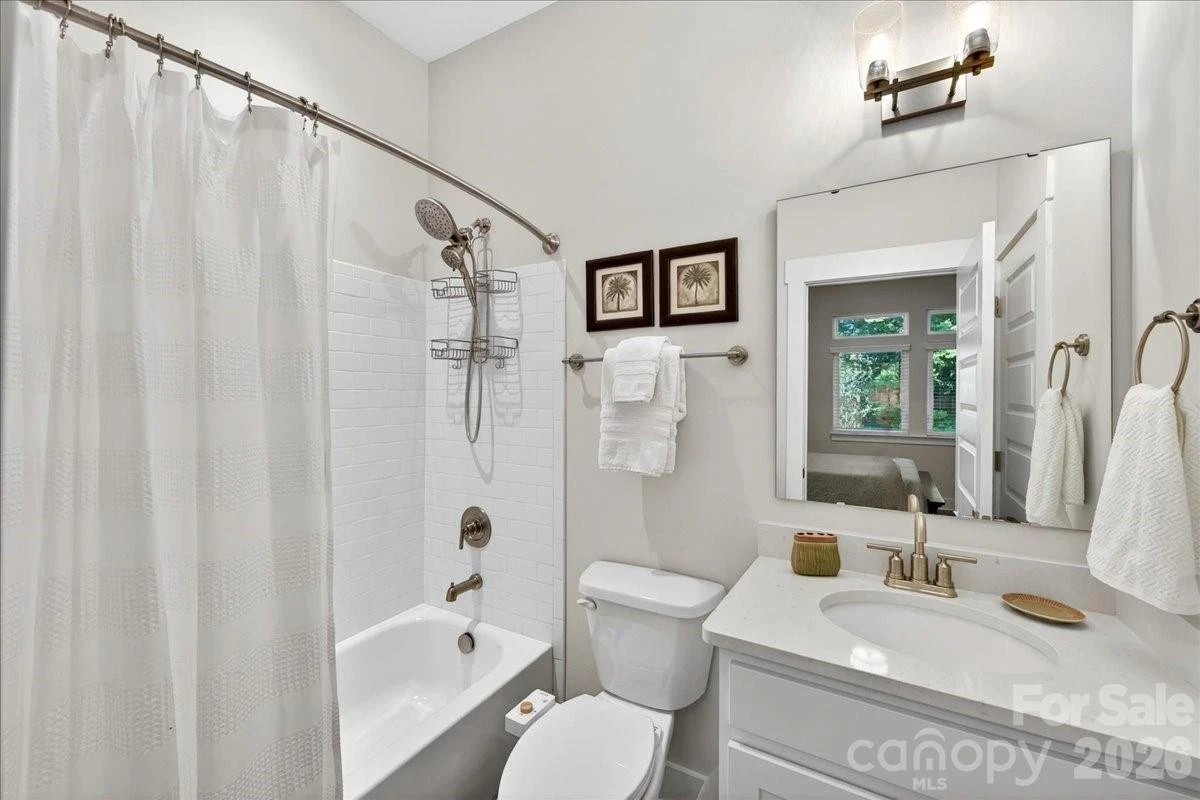 4136 Castleton Road - Photo 10