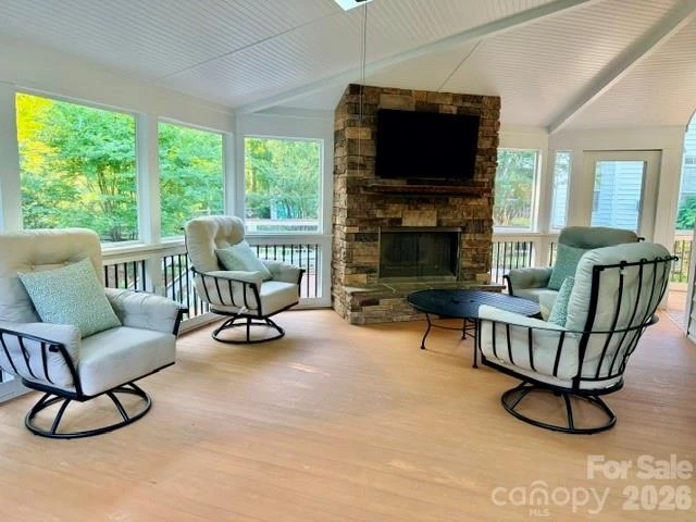 20131 Tailwind Lane - Photo 2