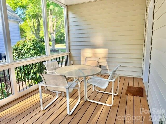 20131 Tailwind Lane - Photo 4
