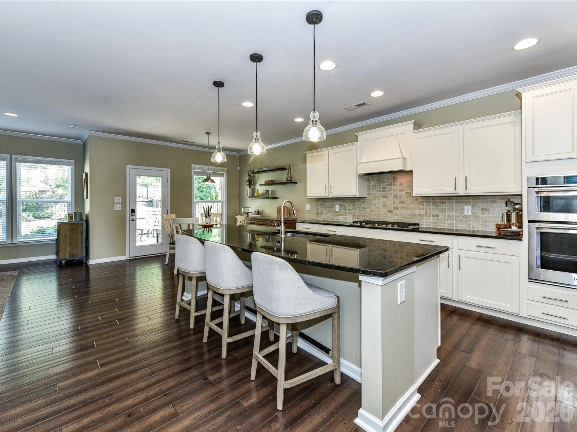15788 Reynolds Drive - Photo 8