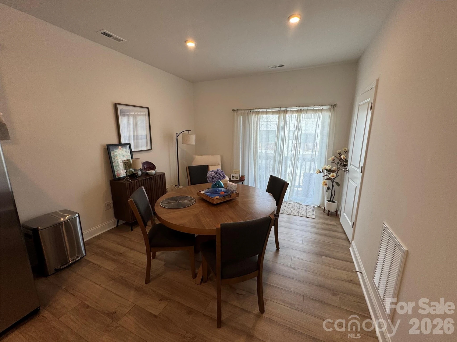 5009 Layman Drive - Photo 11