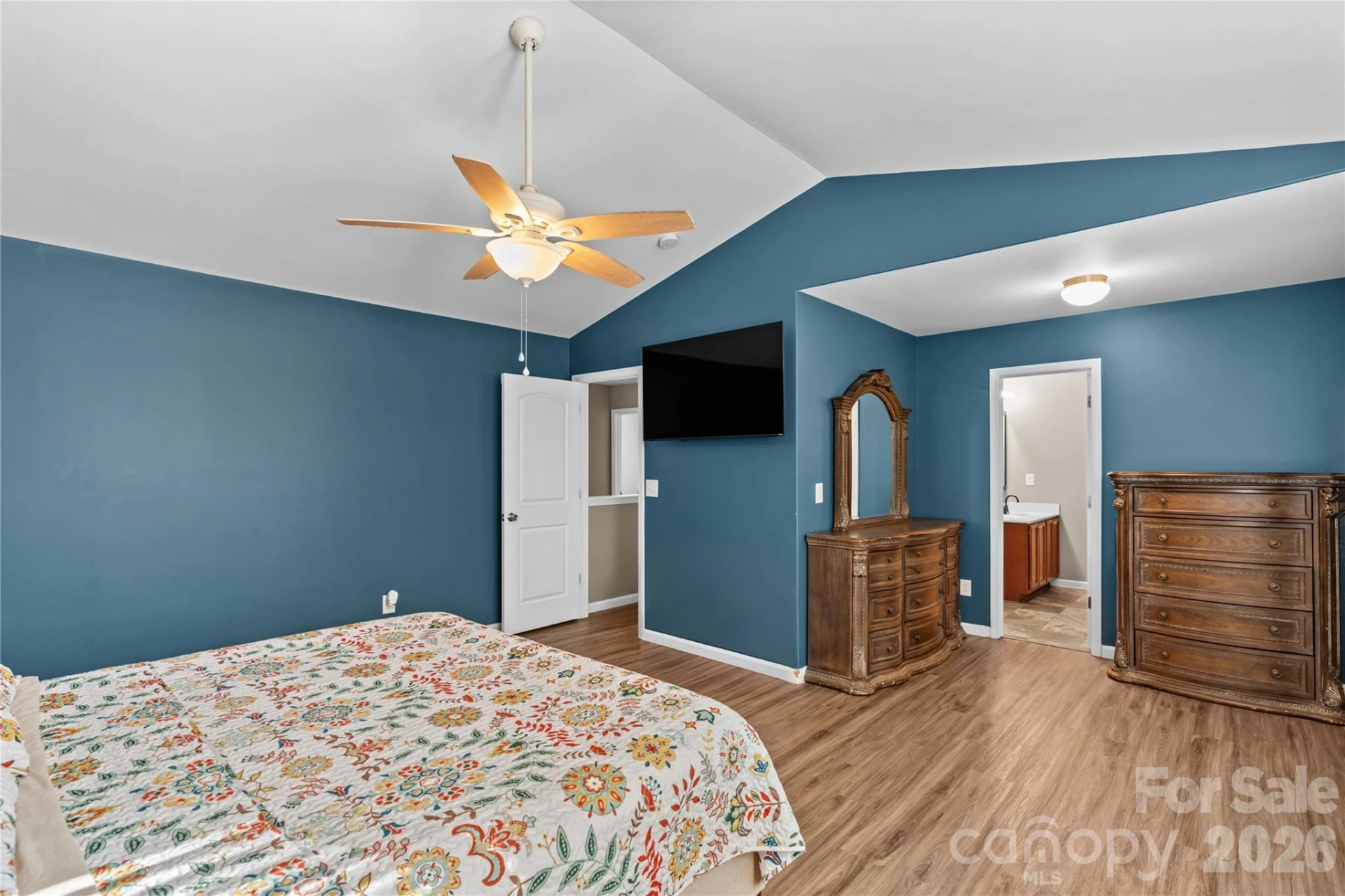 218 Valerie Drive - Photo 18