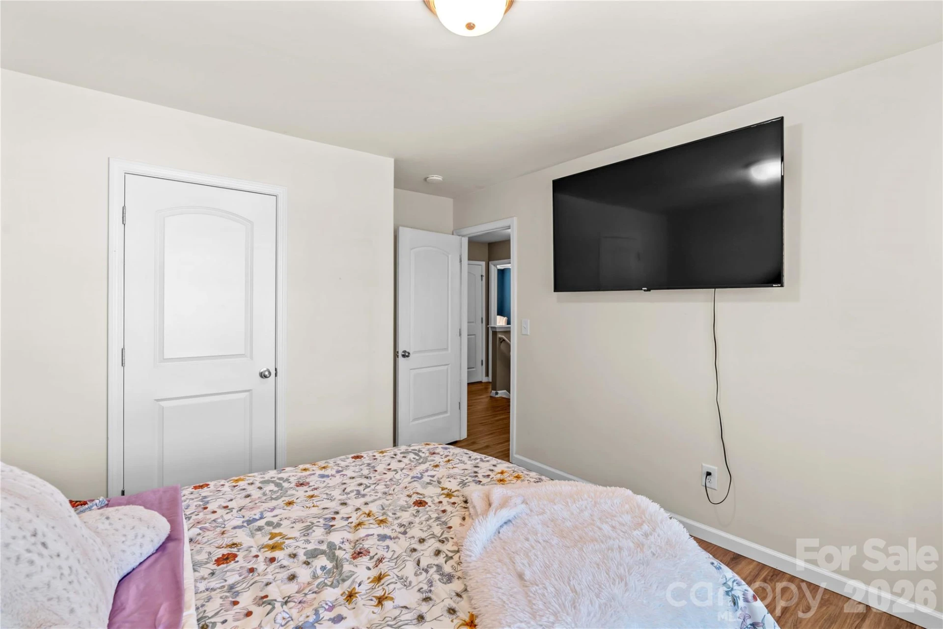 218 Valerie Drive - Photo 22