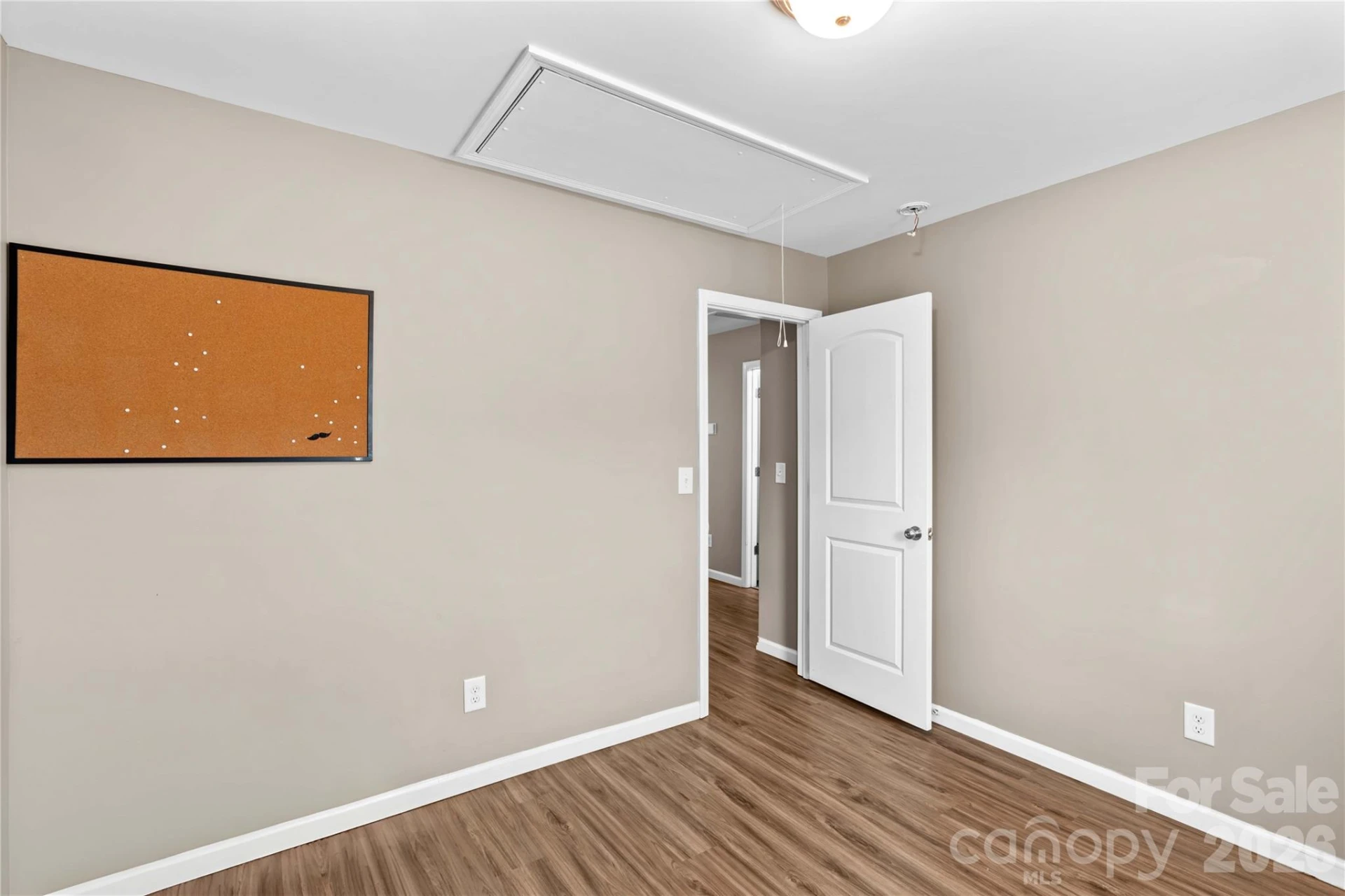 218 Valerie Drive - Photo 26