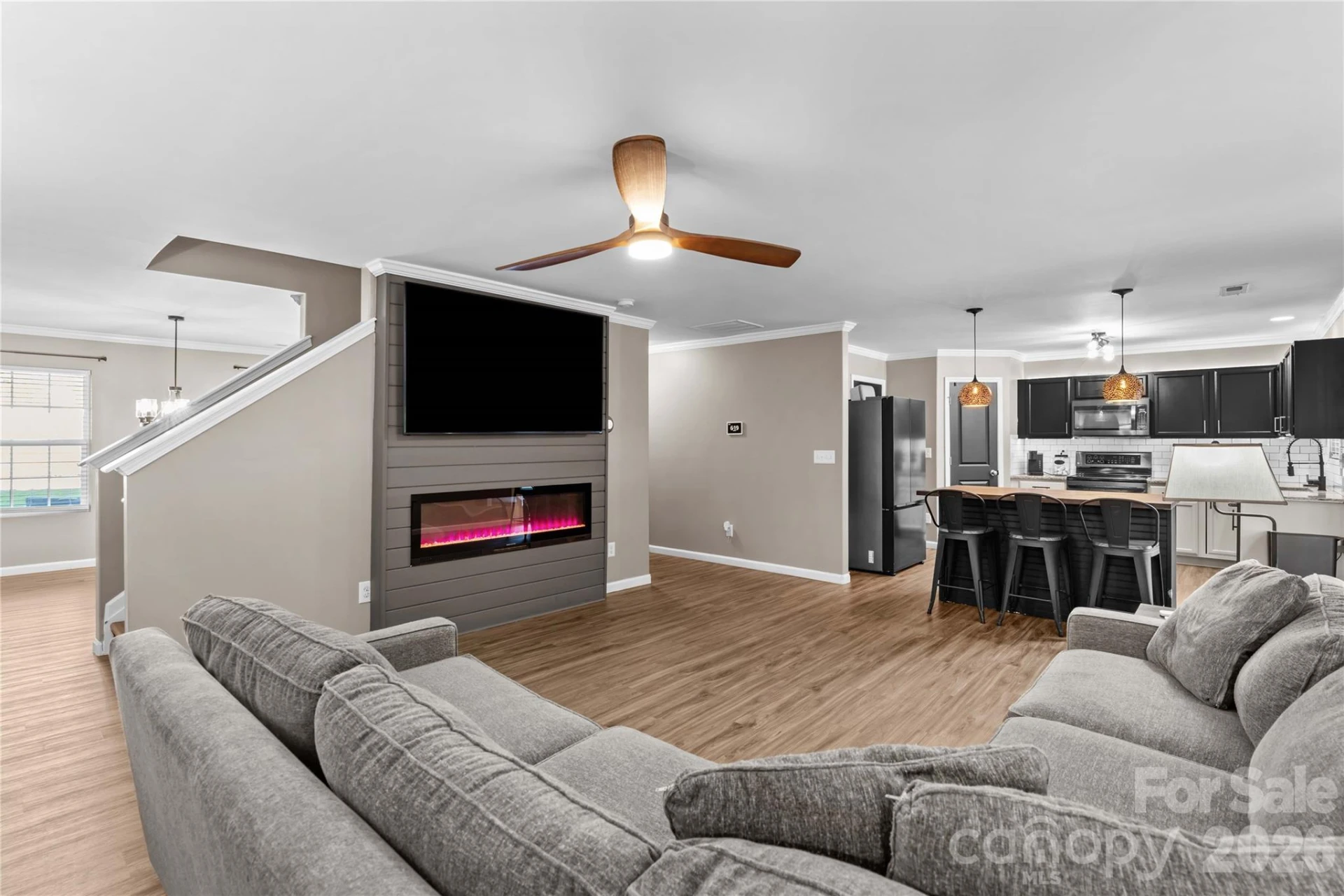 218 Valerie Drive - Photo 6
