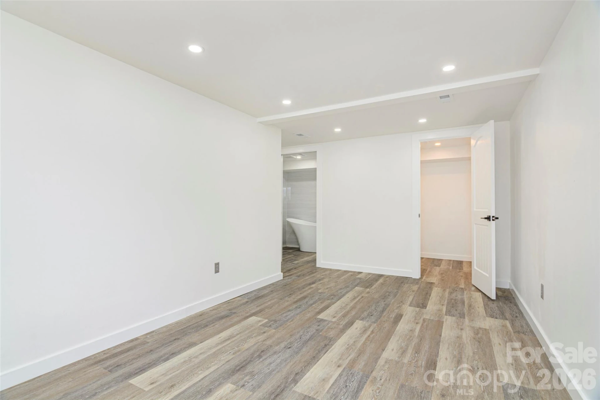 286 Berkeley Road - Photo 22