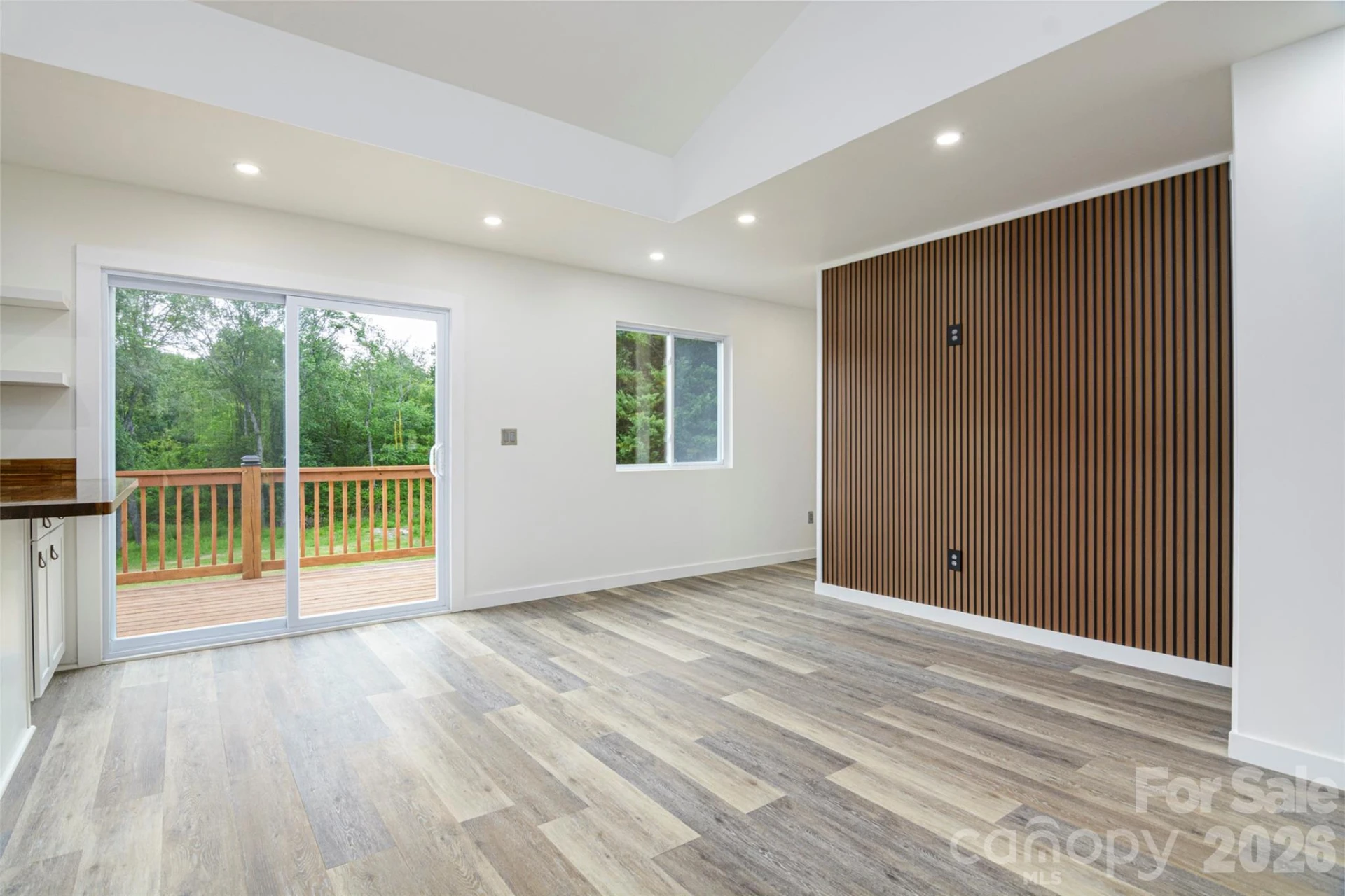 286 Berkeley Road - Photo 10