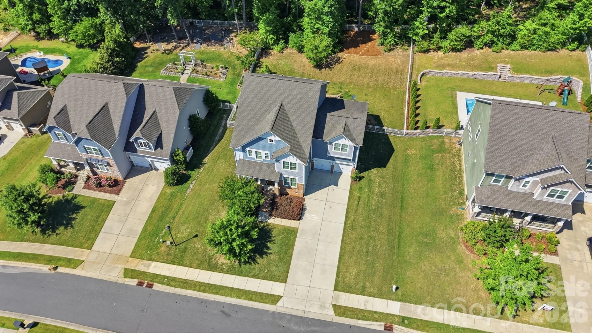 2613 Sugaree Court - Photo 2