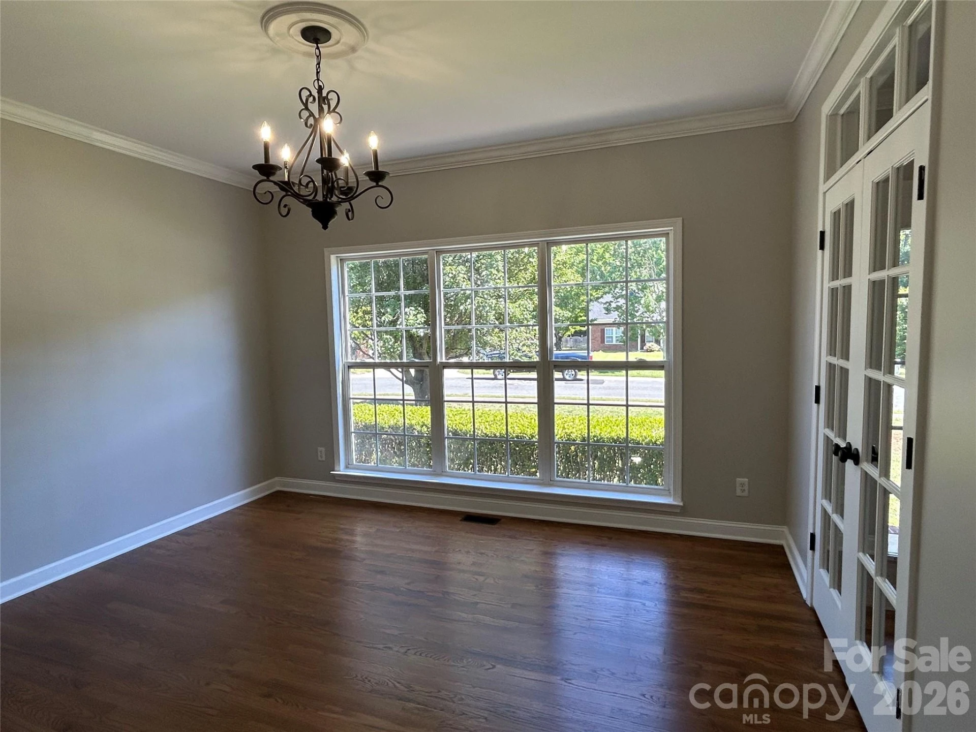 2715 Thornburg Court - Photo 4