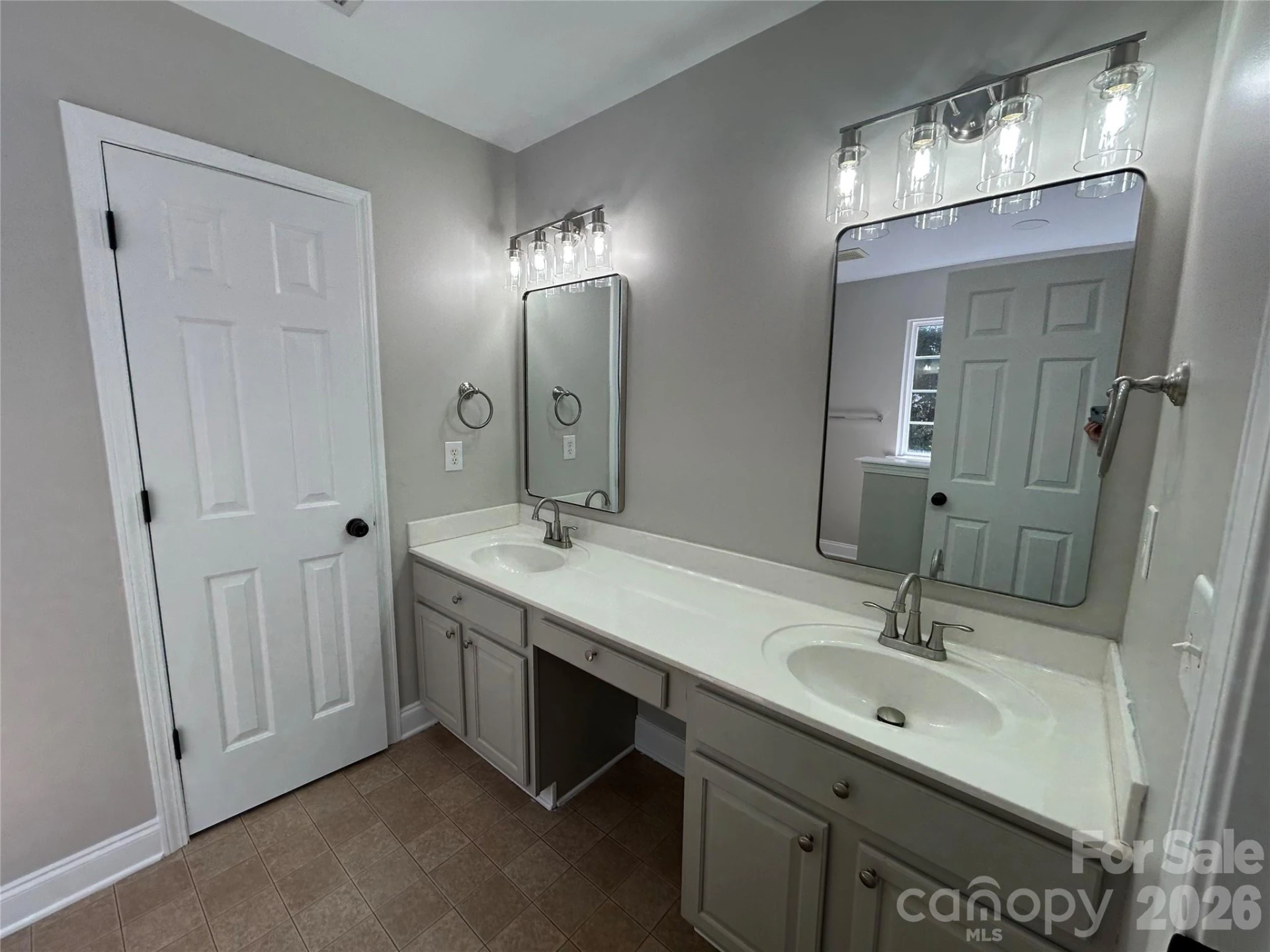 2715 Thornburg Court - Photo 10