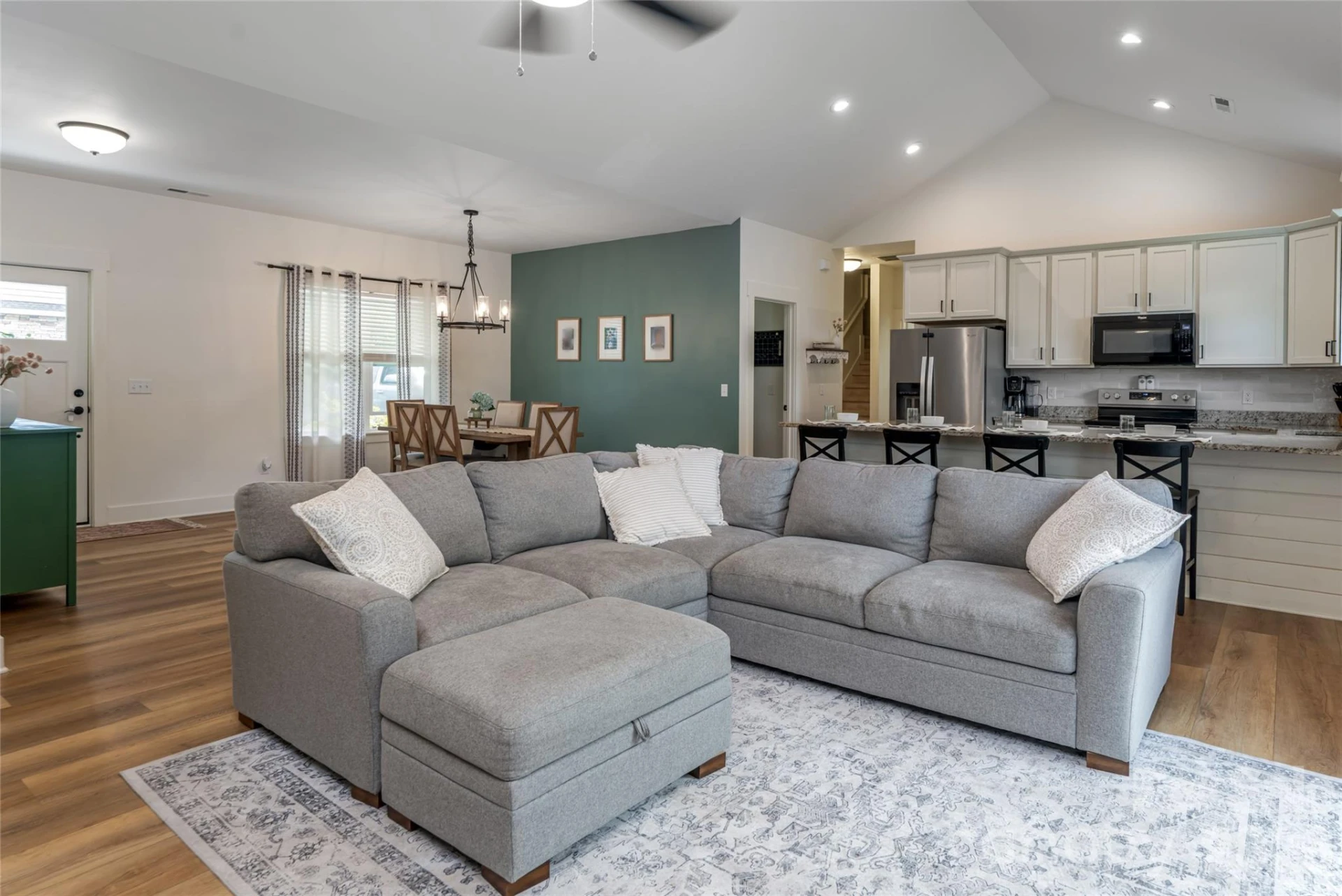 185 Springfield Meadow Drive - Photo 9