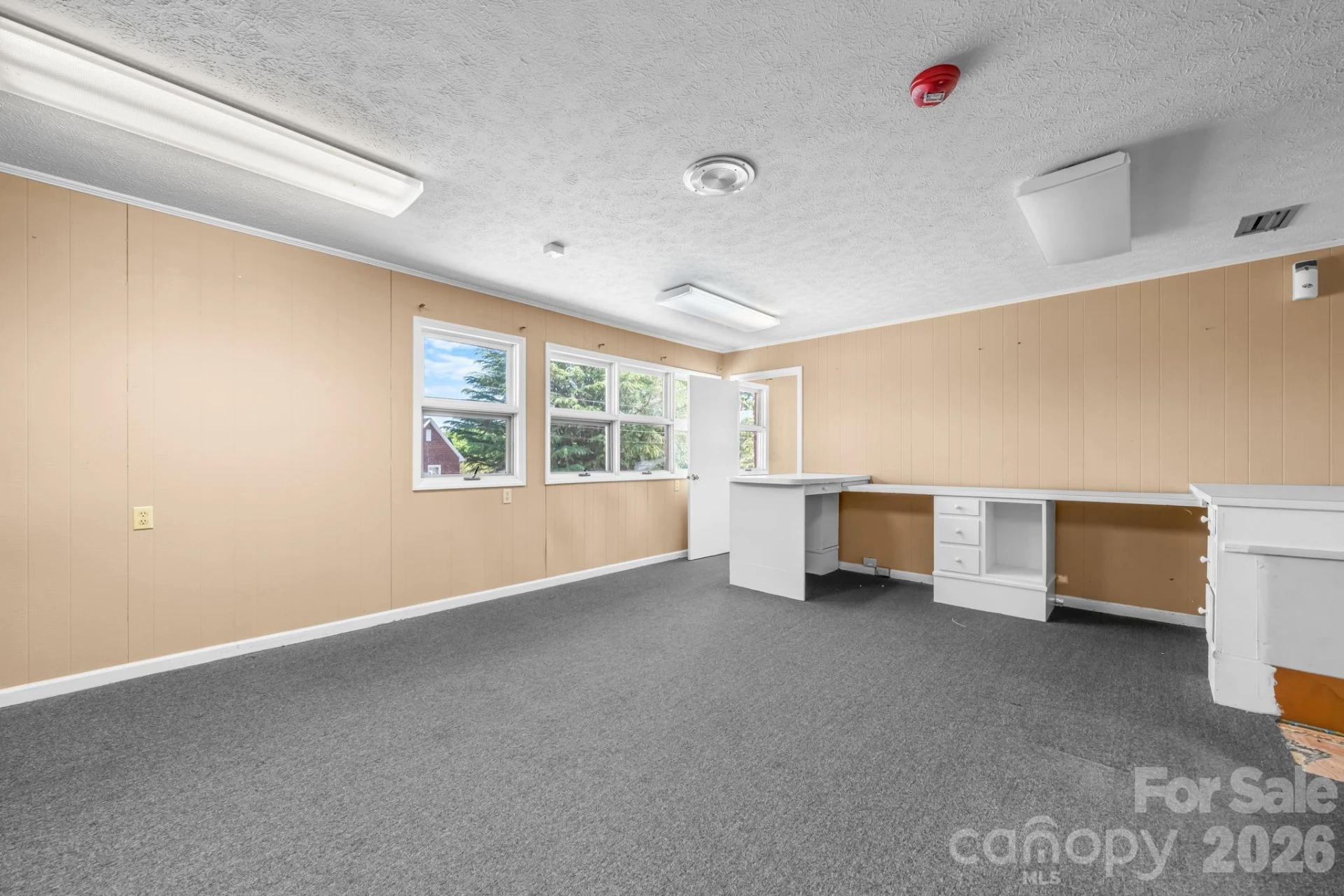 304 S Main Street - Photo 15