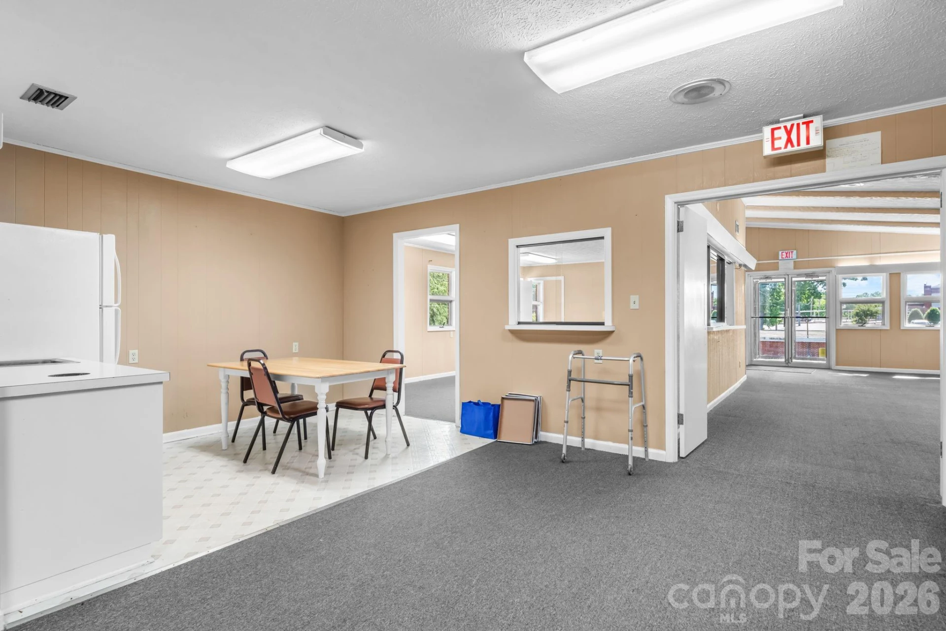 304 S Main Street - Photo 18