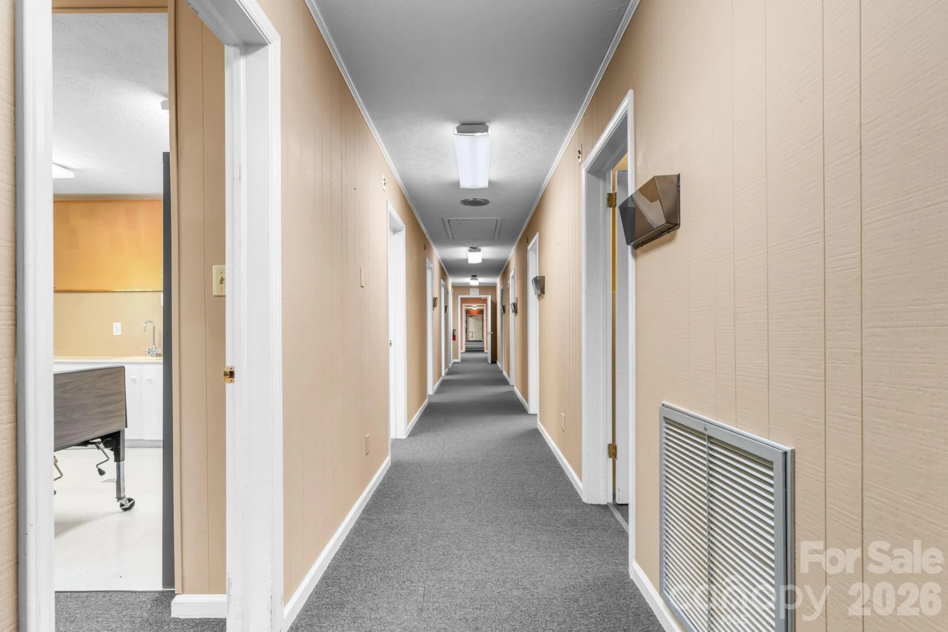 304 S Main Street - Photo 24