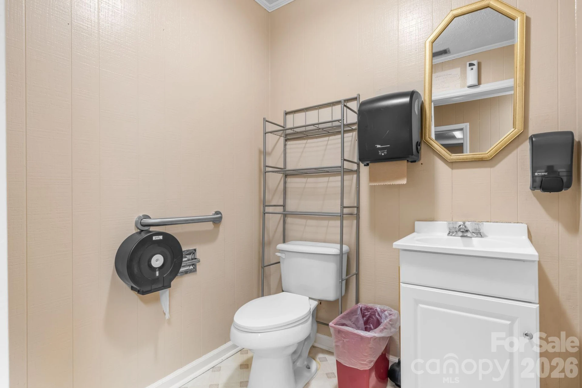 304 S Main Street - Photo 28
