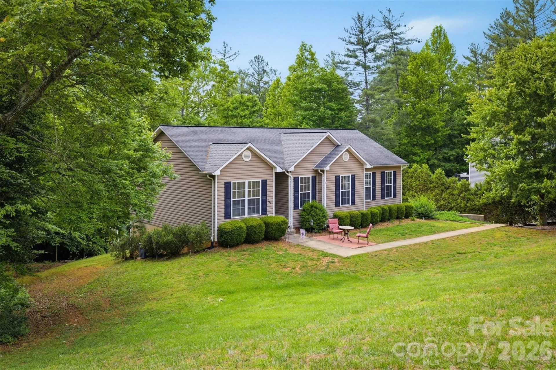 249 Forest Glen Way - Photo 2