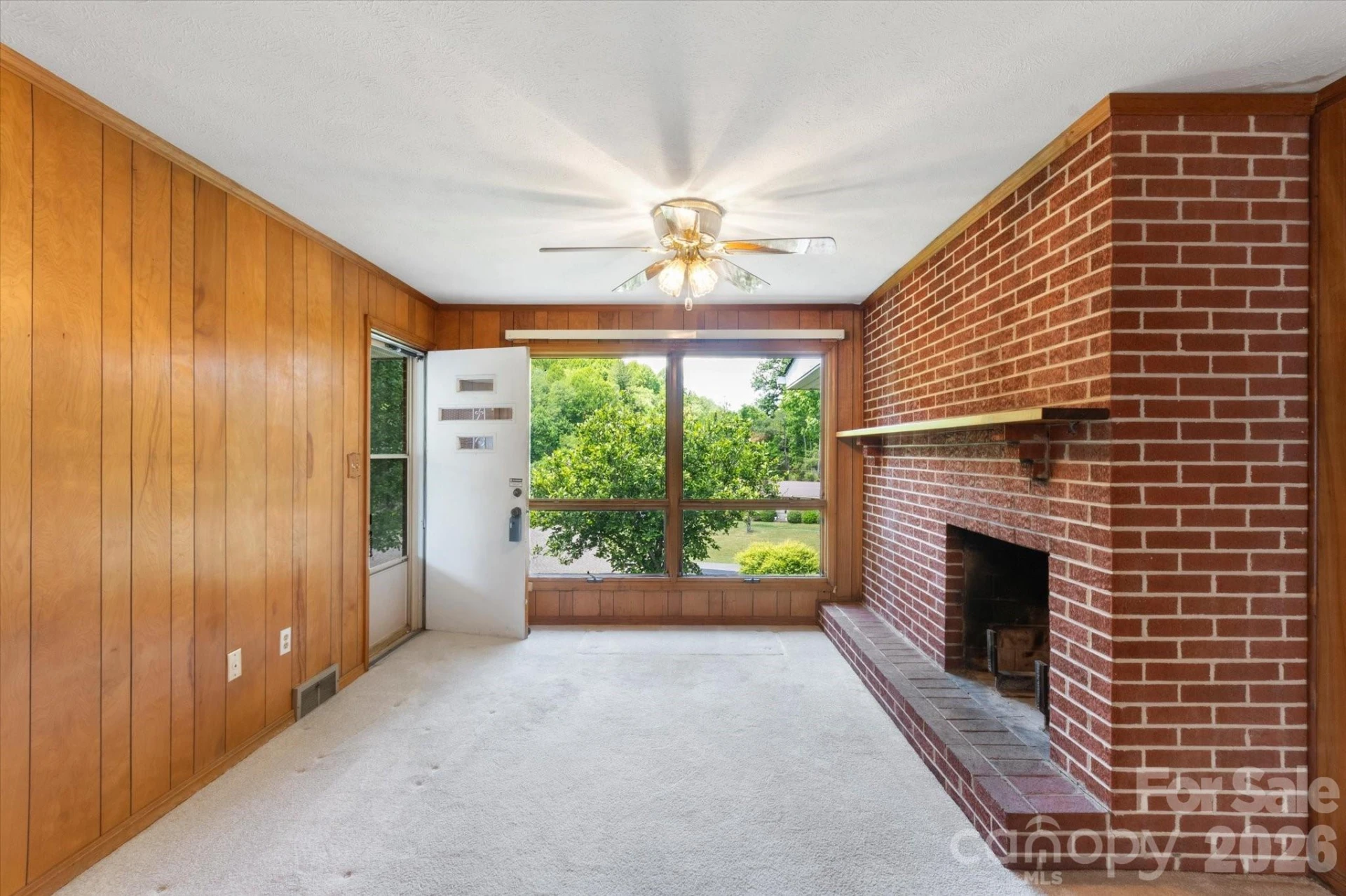 295 Bramlett Drive - Photo 4