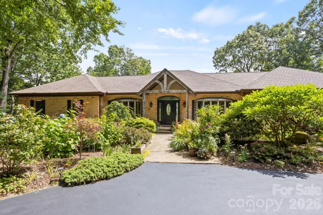 163 Old Poplar Lane, Flat Rock, NC, 28731