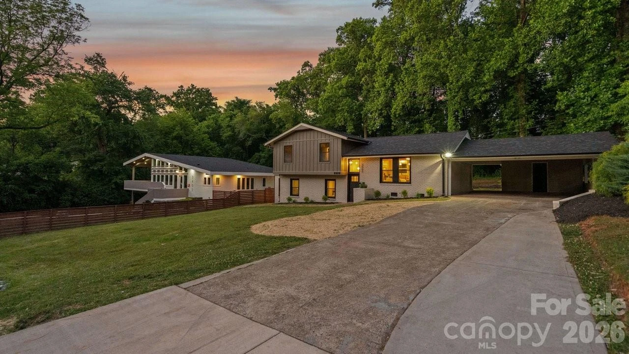 3400 Campbell Drive - Photo 2