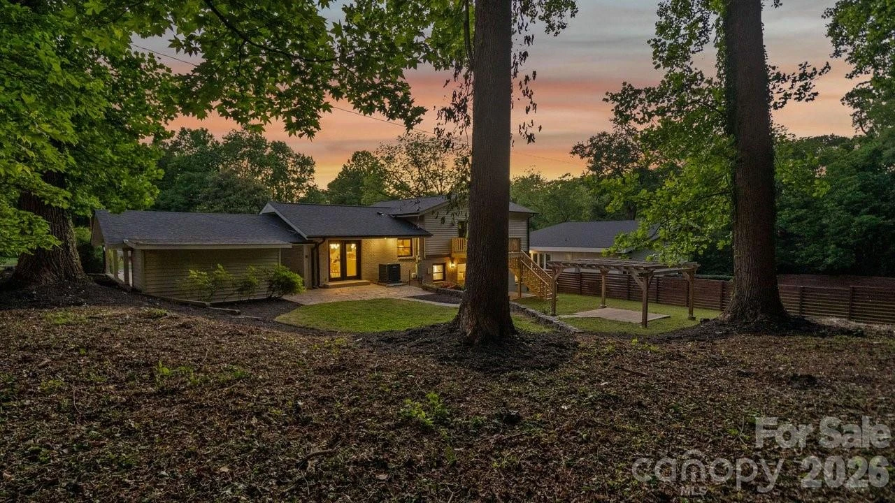 3400 Campbell Drive - Photo 3