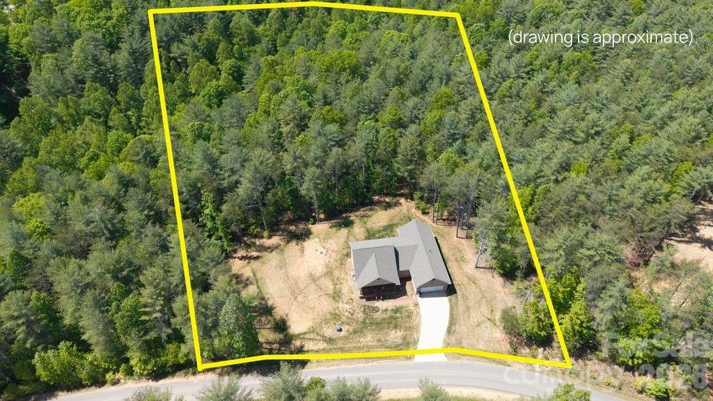 2026 Robert Drive - Photo 4
