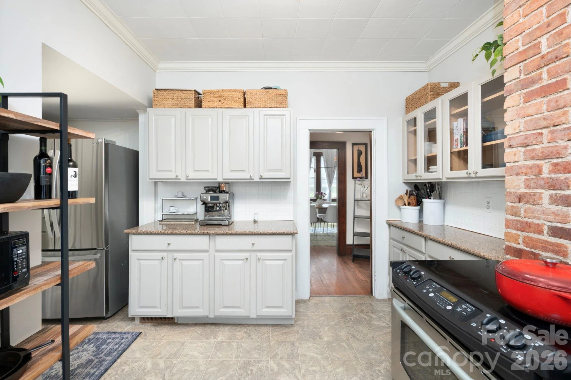 84 Forest Hill Drive - Photo 10