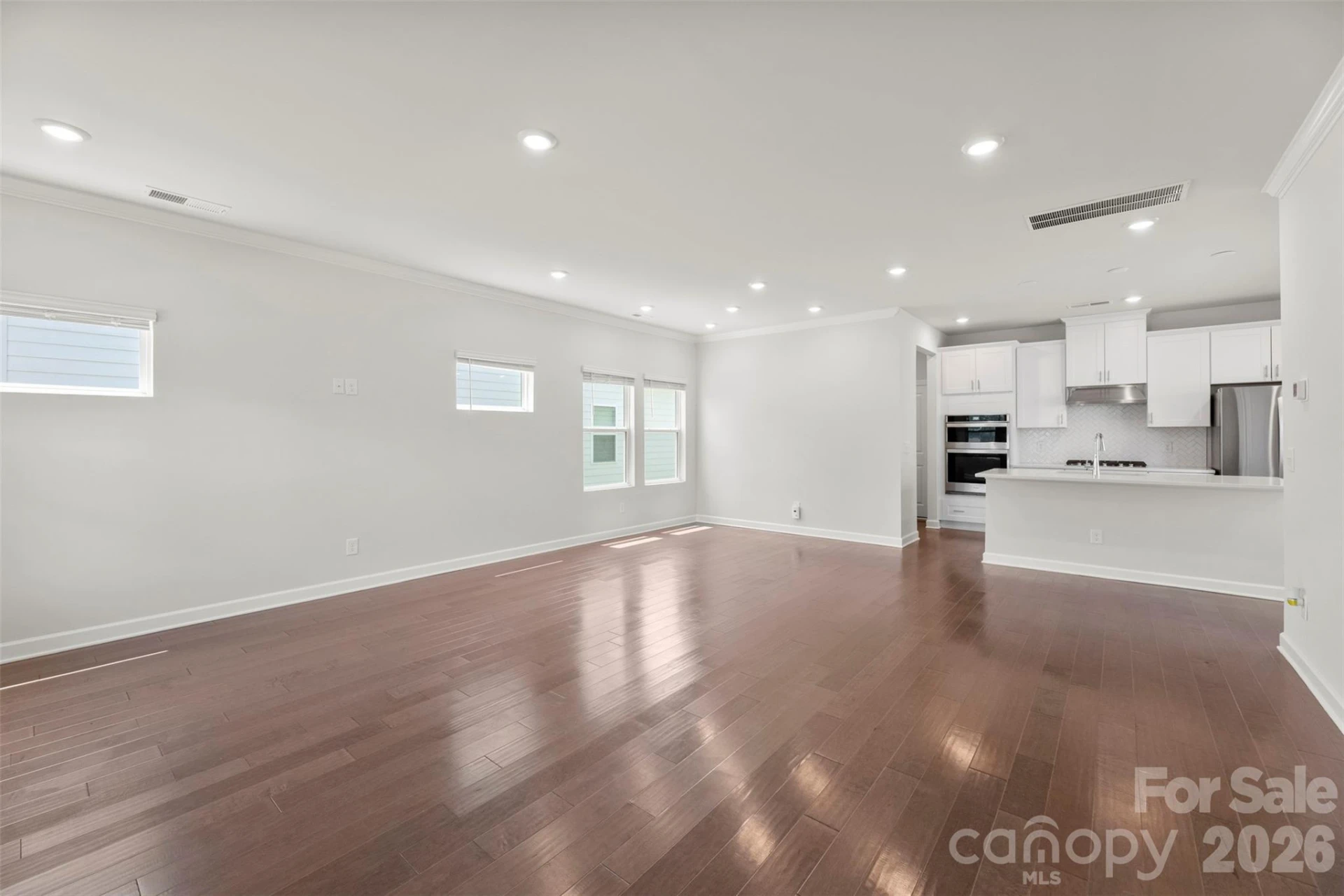 13112 Kenworth Road - Photo 3