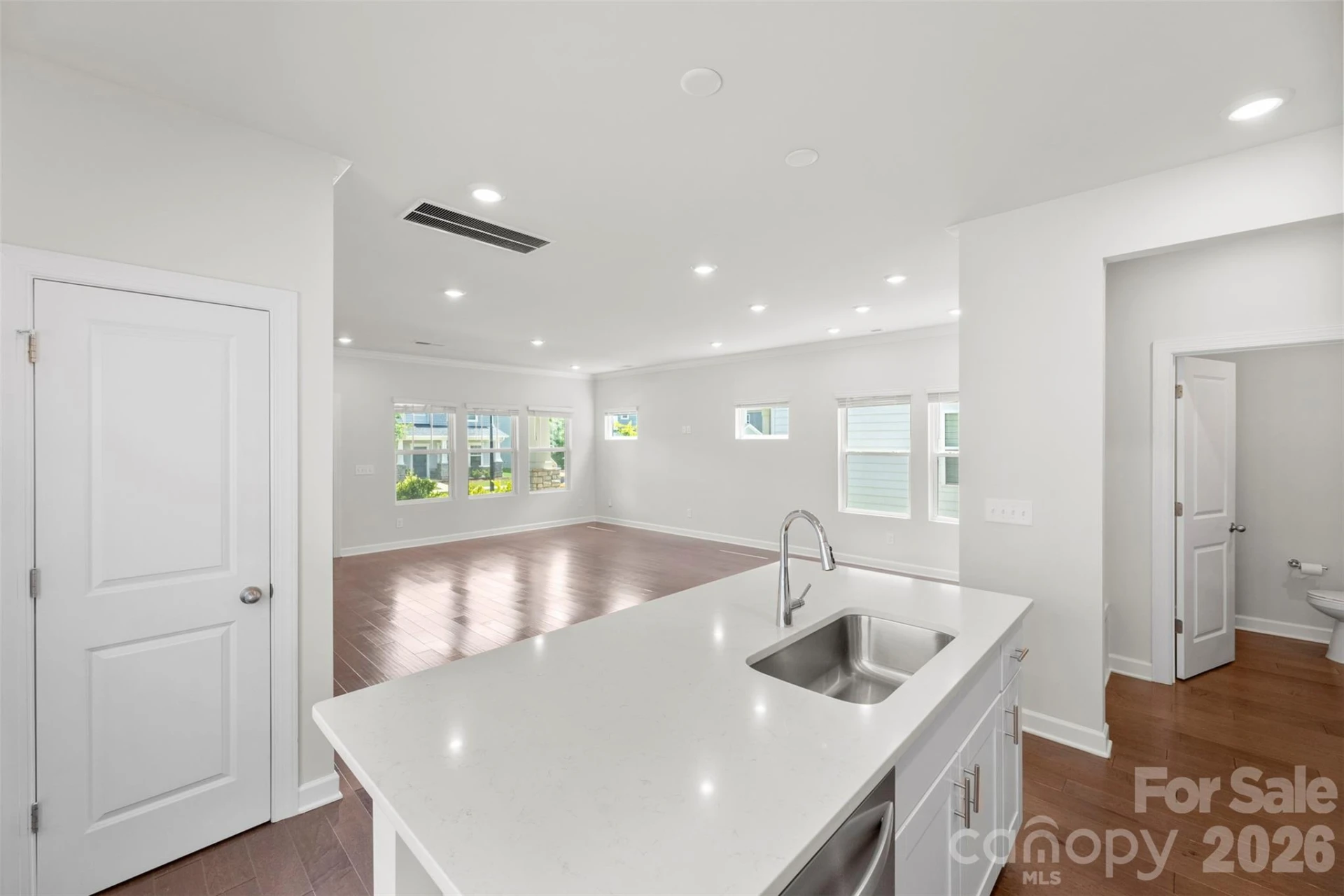 13112 Kenworth Road - Photo 7