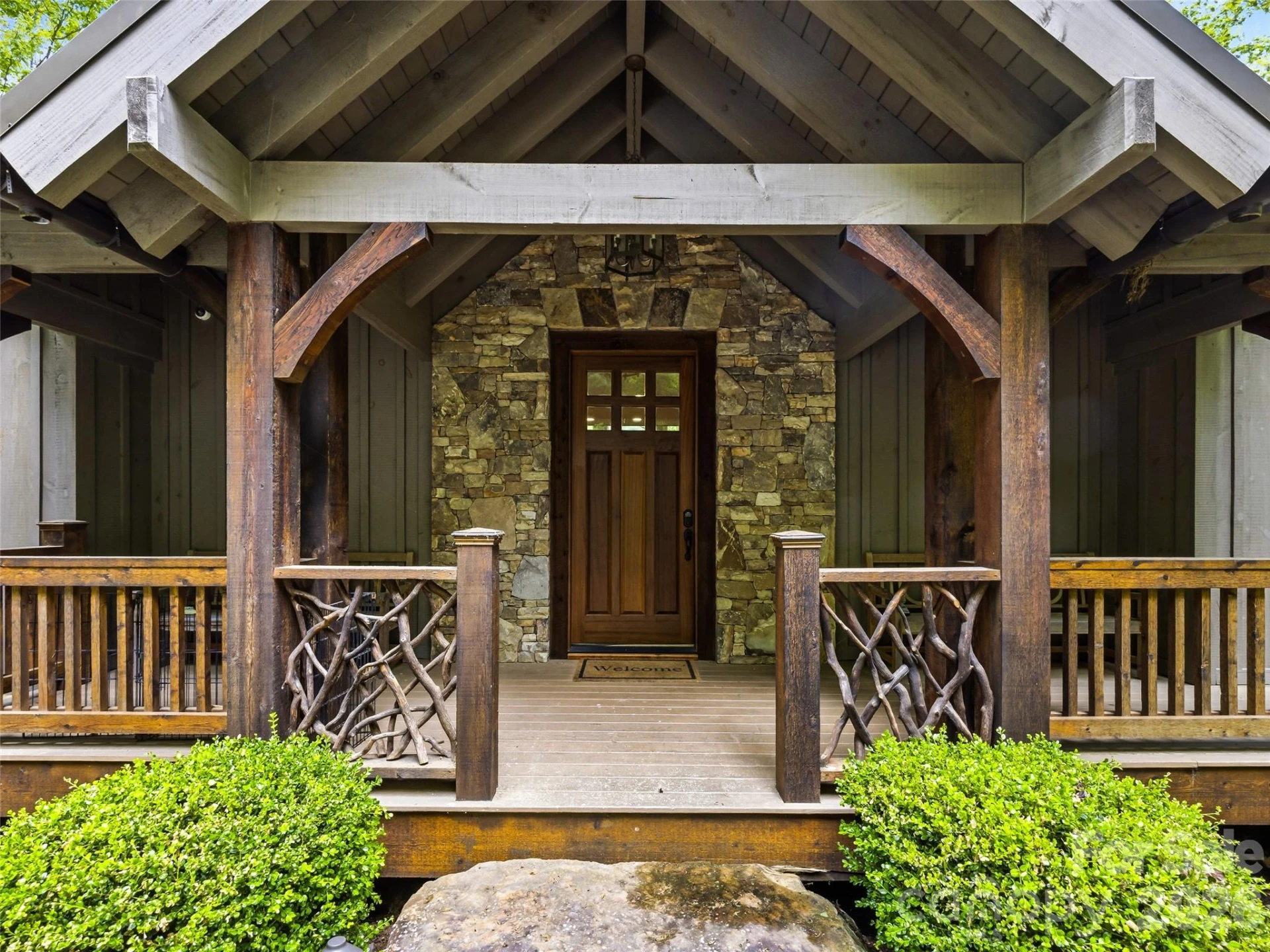 60 Shoreline Drive - Photo 4
