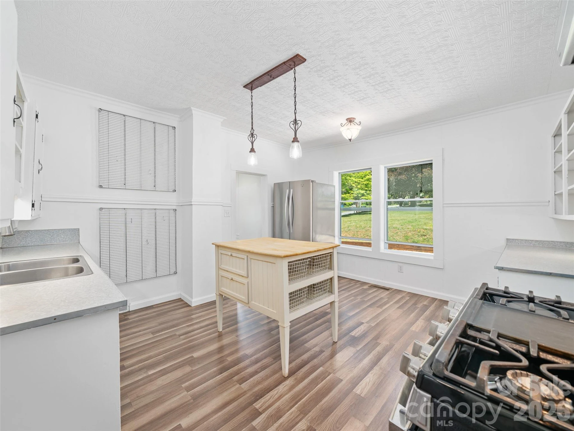 118 Robertson Street - Photo 12