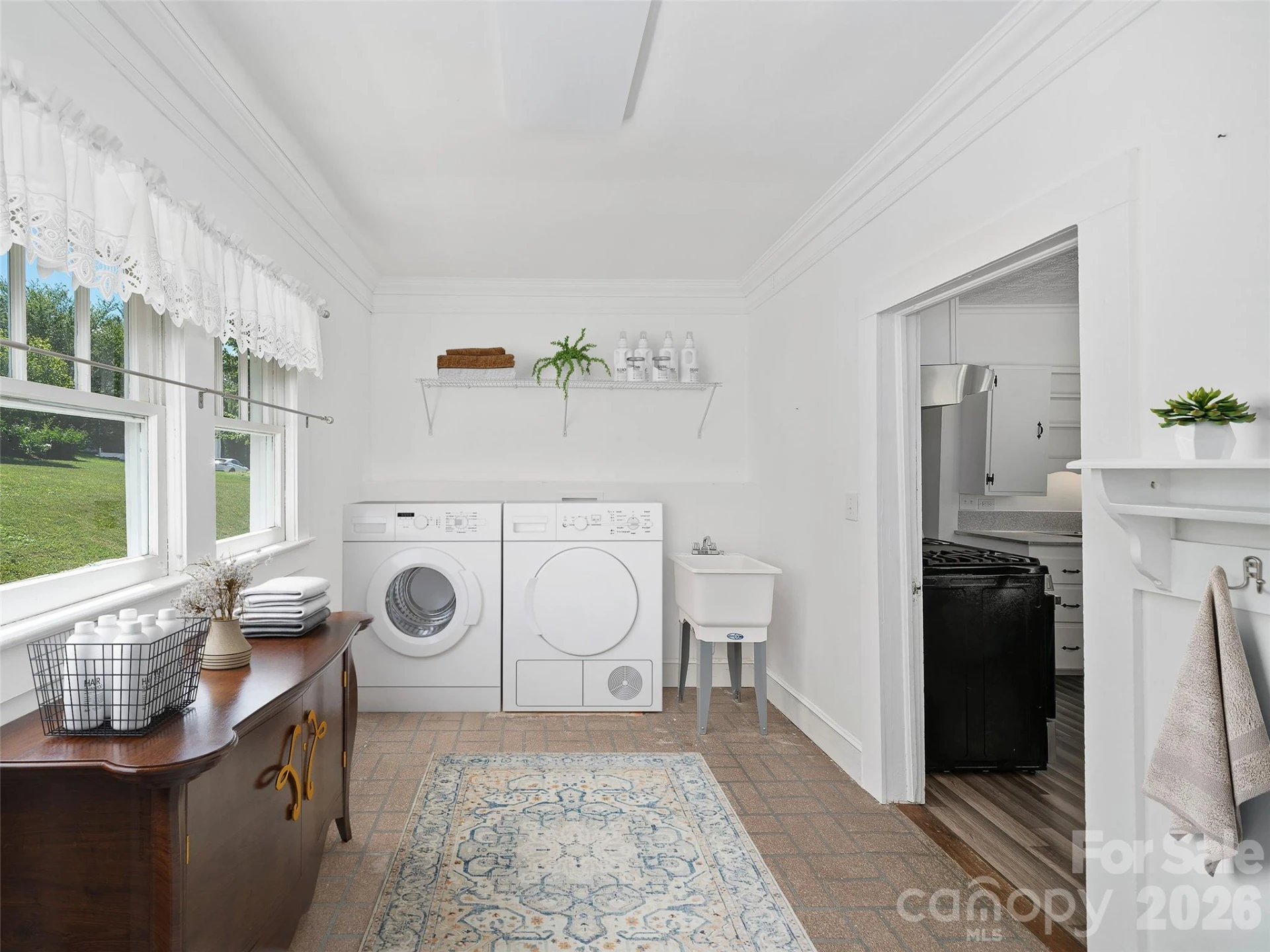 118 Robertson Street - Photo 14