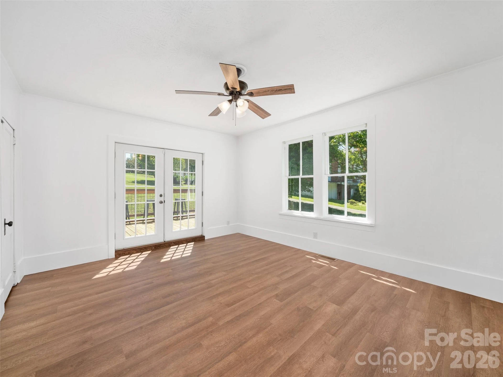 118 Robertson Street - Photo 19