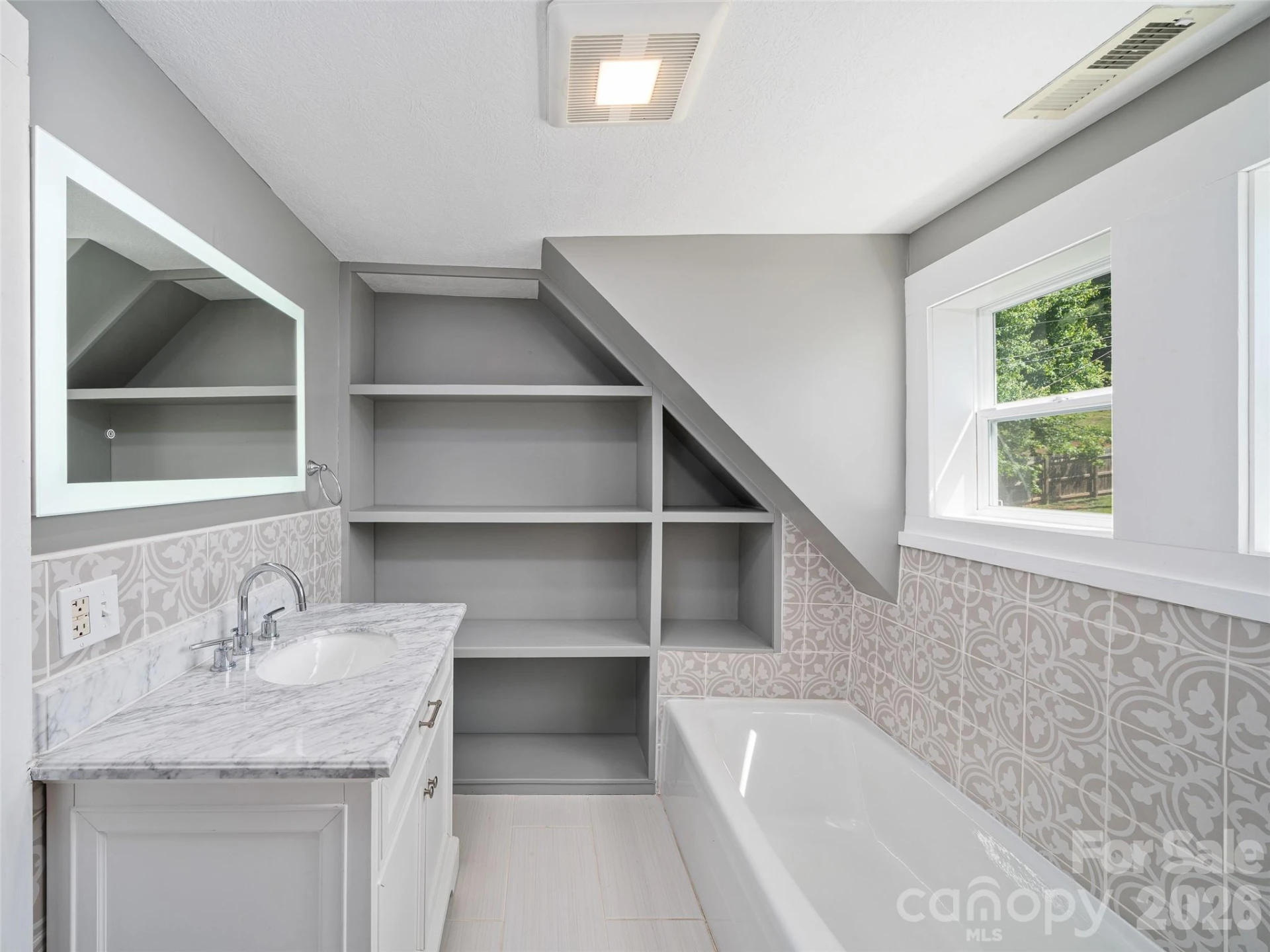 118 Robertson Street - Photo 32