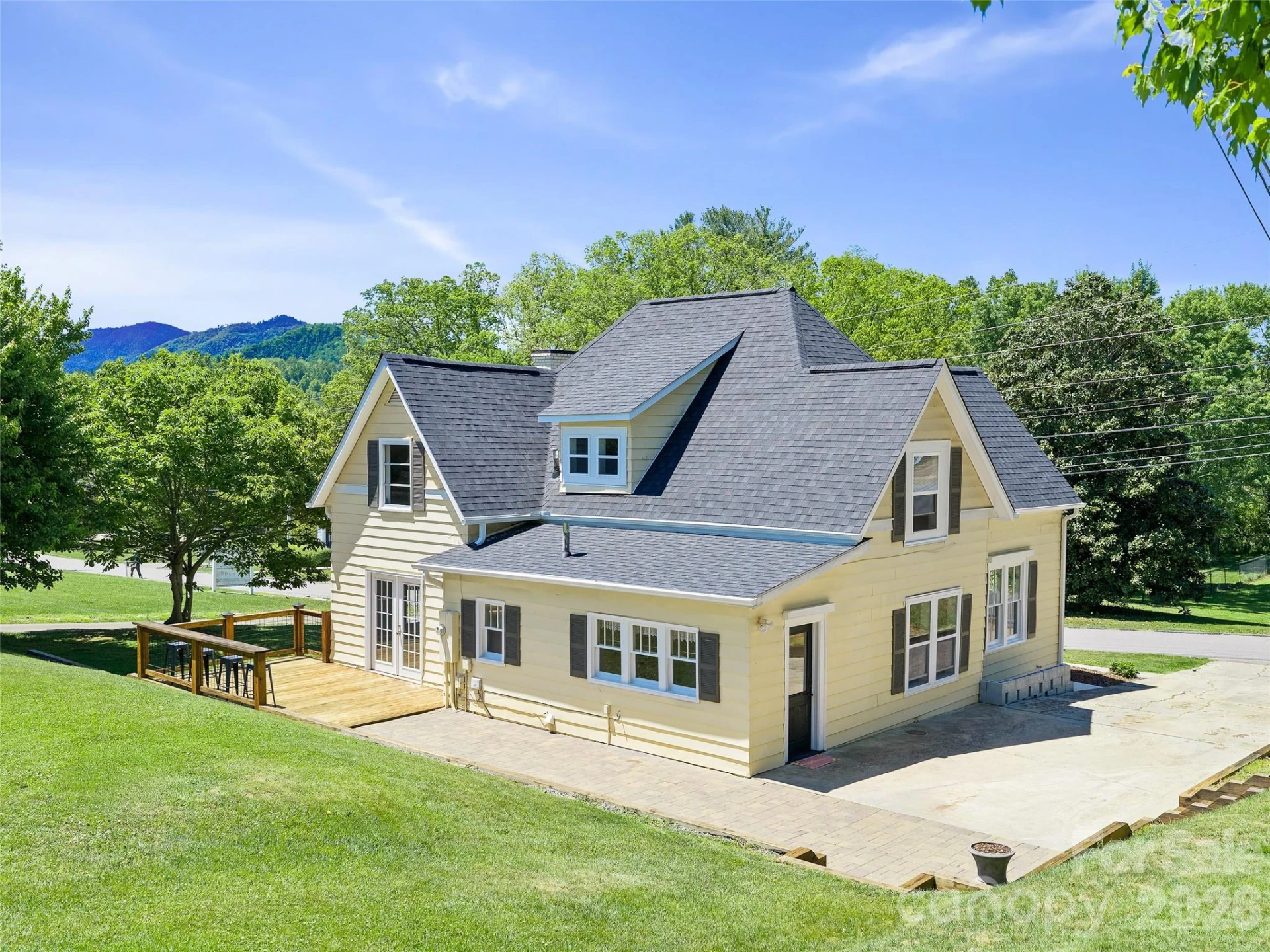 118 Robertson Street - Photo 38