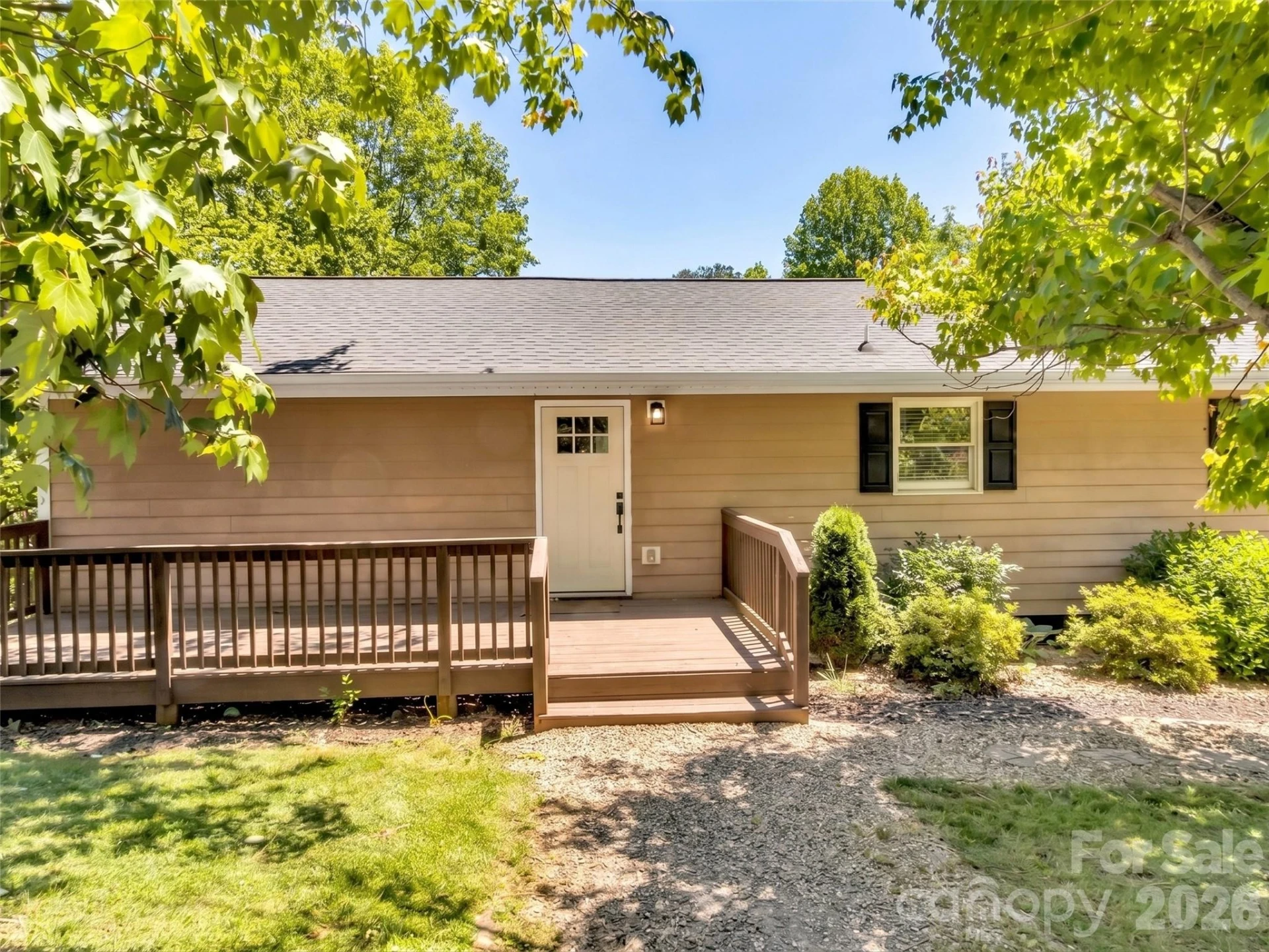 252 Oak Park Drive - Photo 3