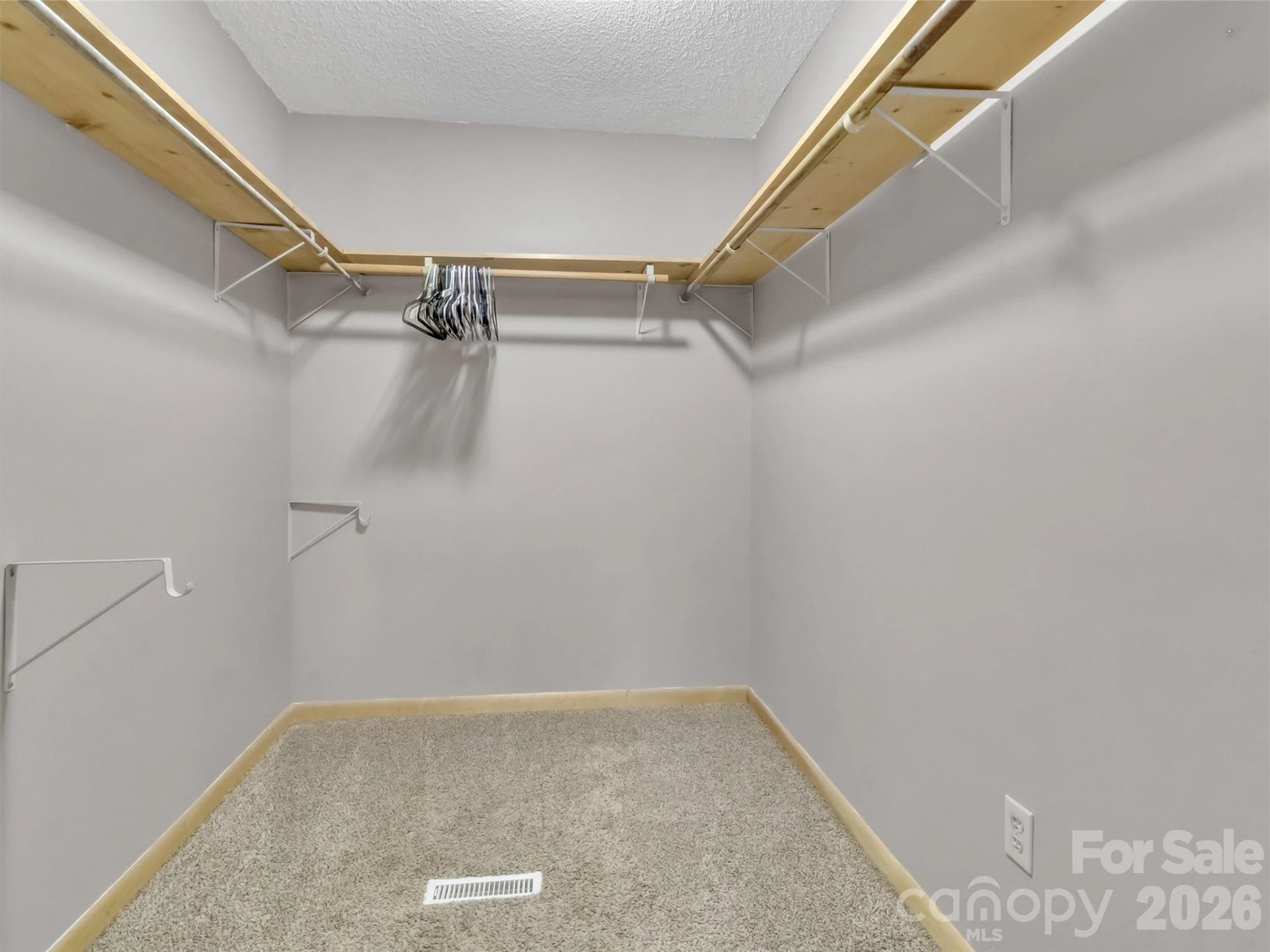 252 Oak Park Drive - Photo 21