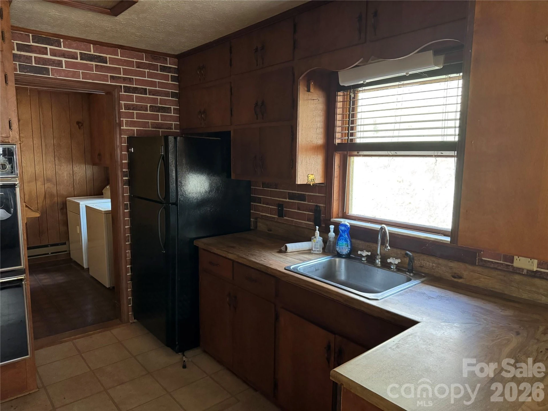 814 Mountain View Drive - Photo 9