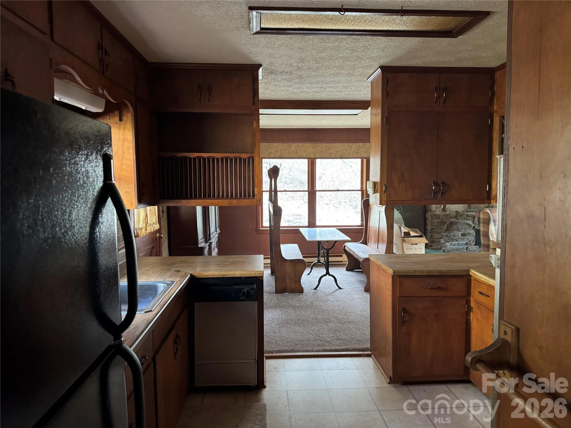 814 Mountain View Drive - Photo 10