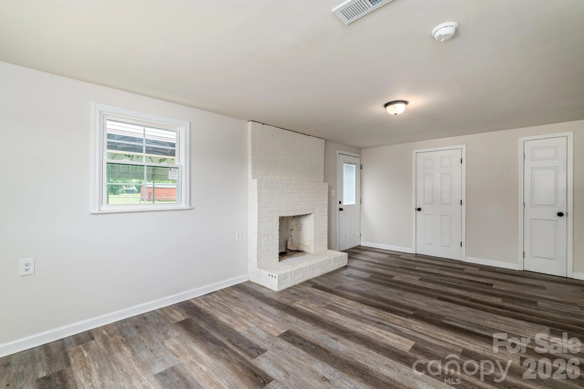 607 Carlos Street - Photo 20