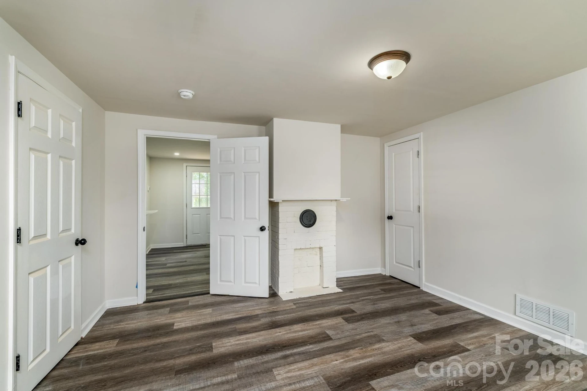 607 Carlos Street - Photo 22