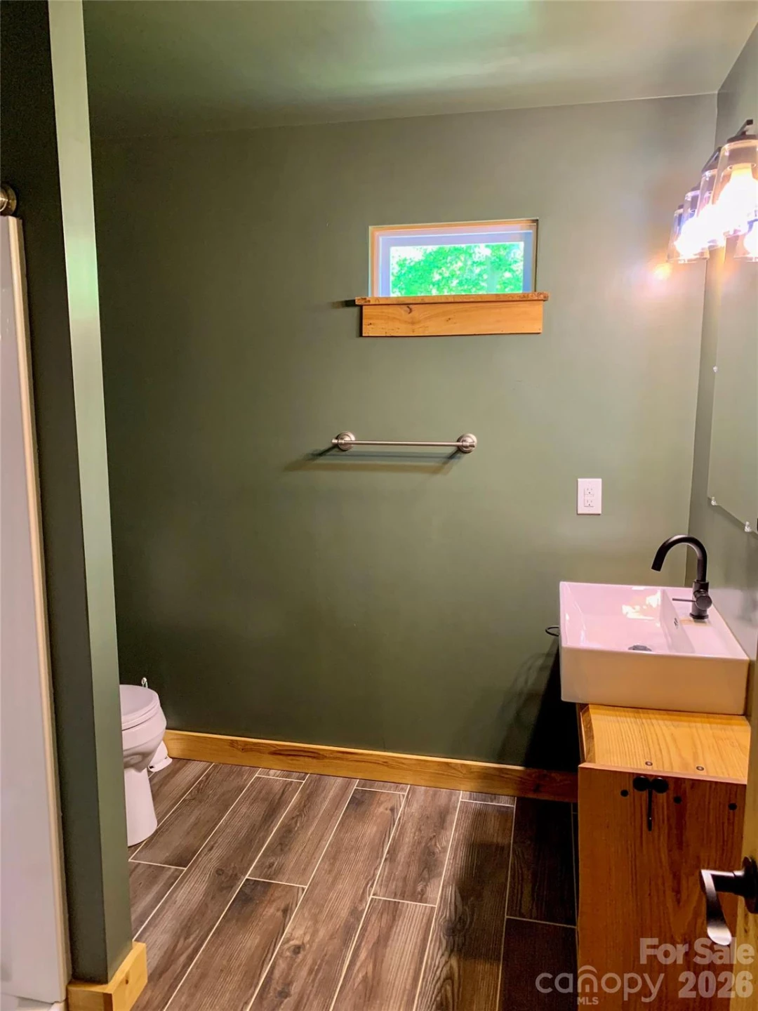 143 Eagles Avenue - Photo 15