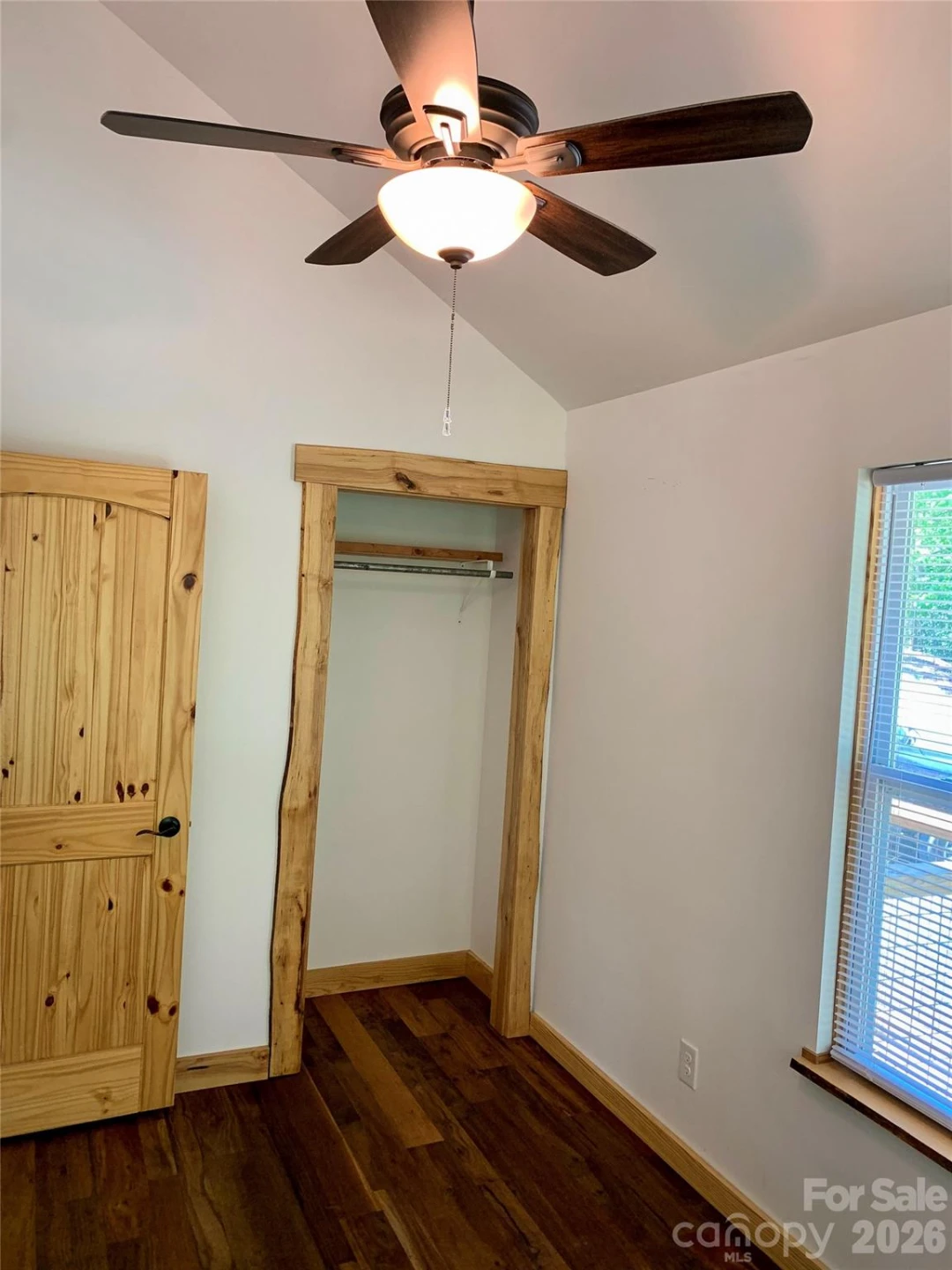 143 Eagles Avenue - Photo 8