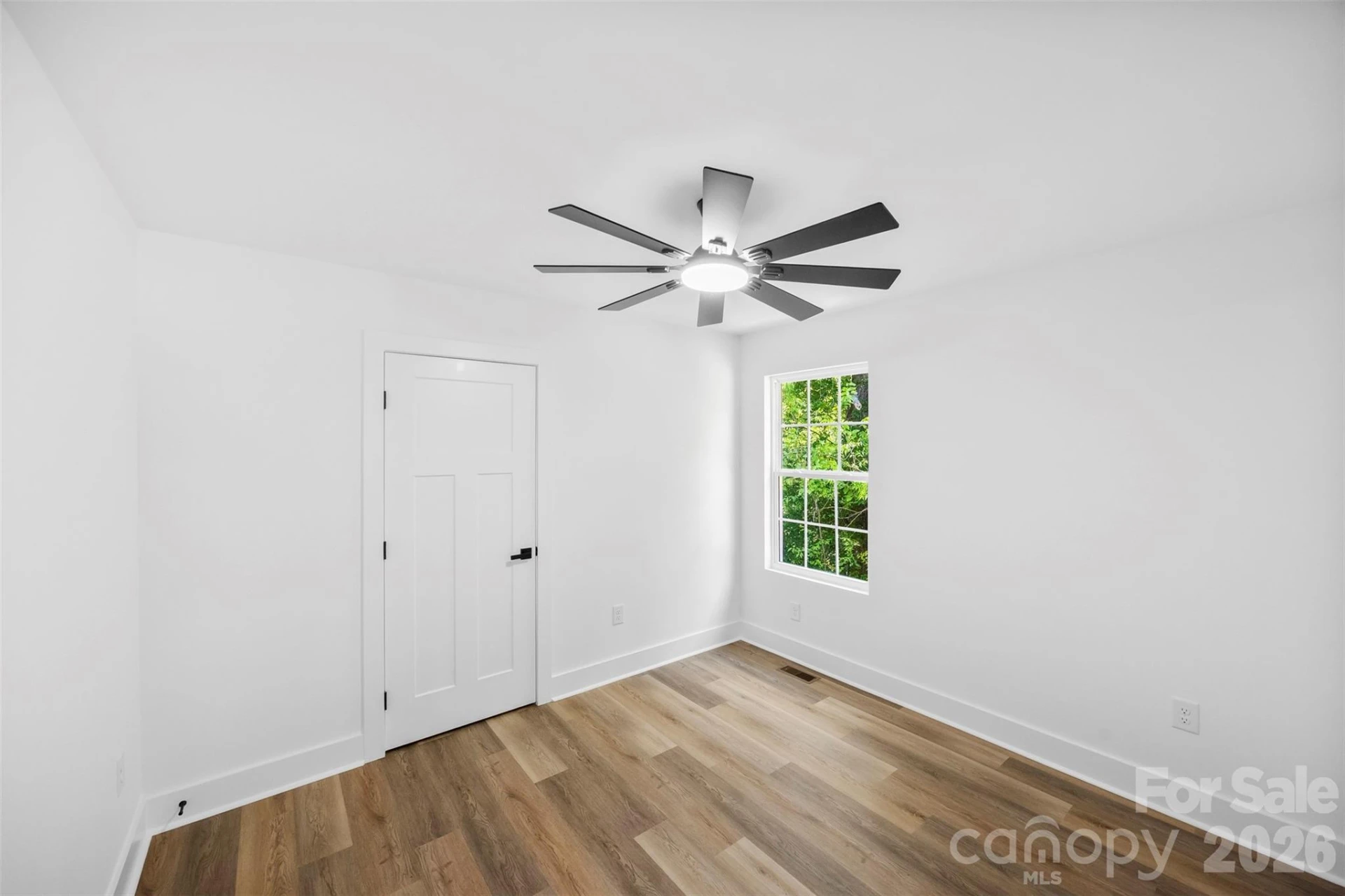 1511 Horah Street - Photo 22
