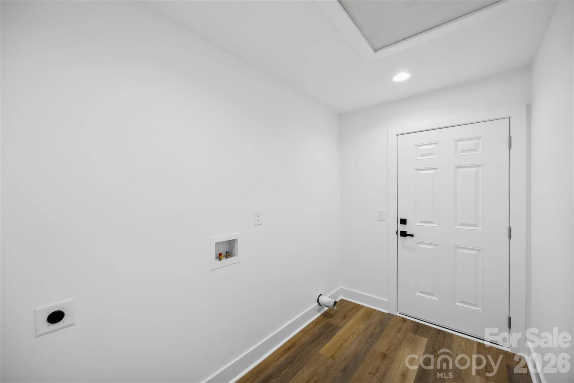 1511 Horah Street - Photo 24